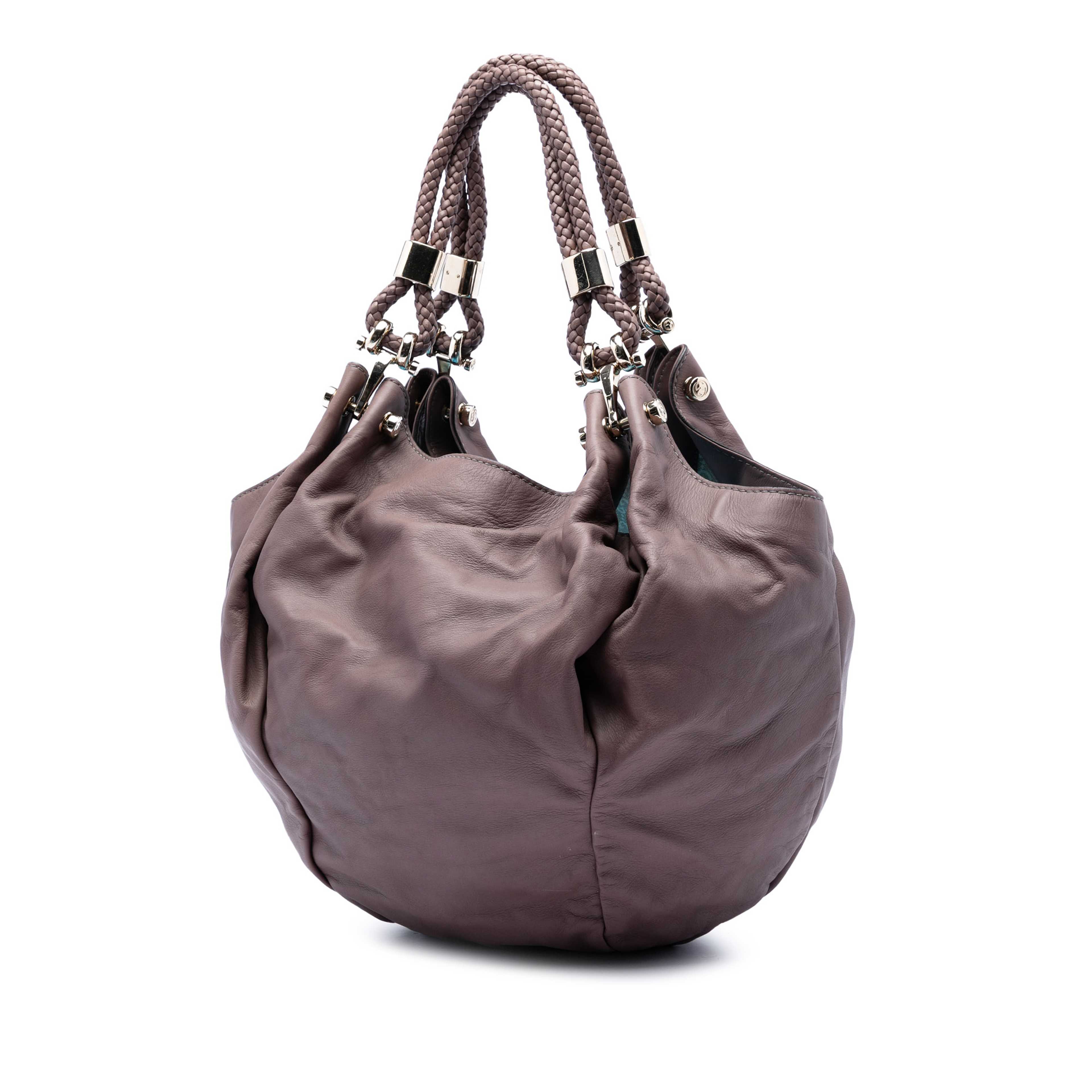 Gucci Leather Braided Handle Hobo, från Luxclusif, i färgen taupe. Klicka för att öppna bilden i stort format