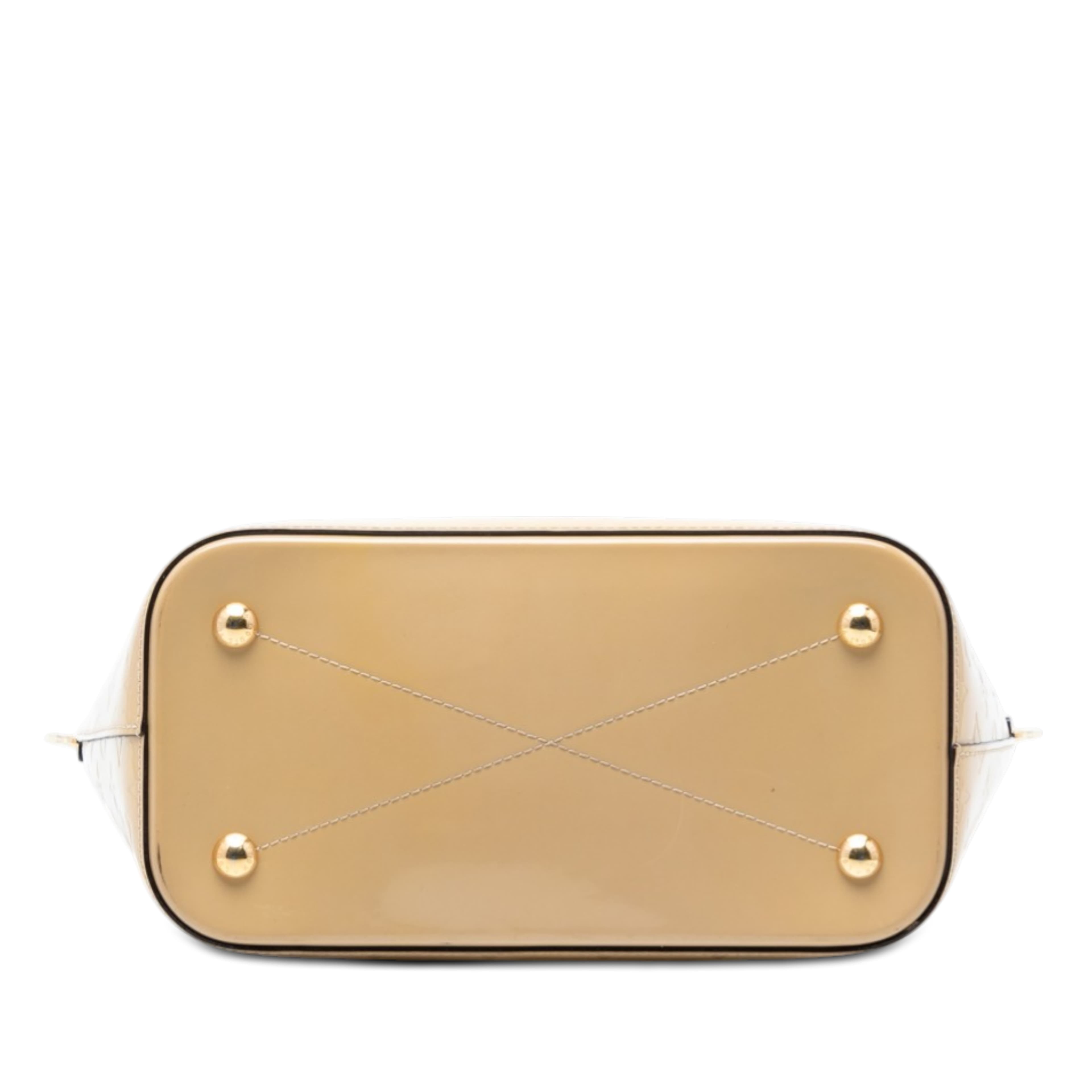 Louis Vuitton Monogram Vernis Montebello Mm, från Luxclusif, i färgen beige. Klicka för att öppna bilden i stort format