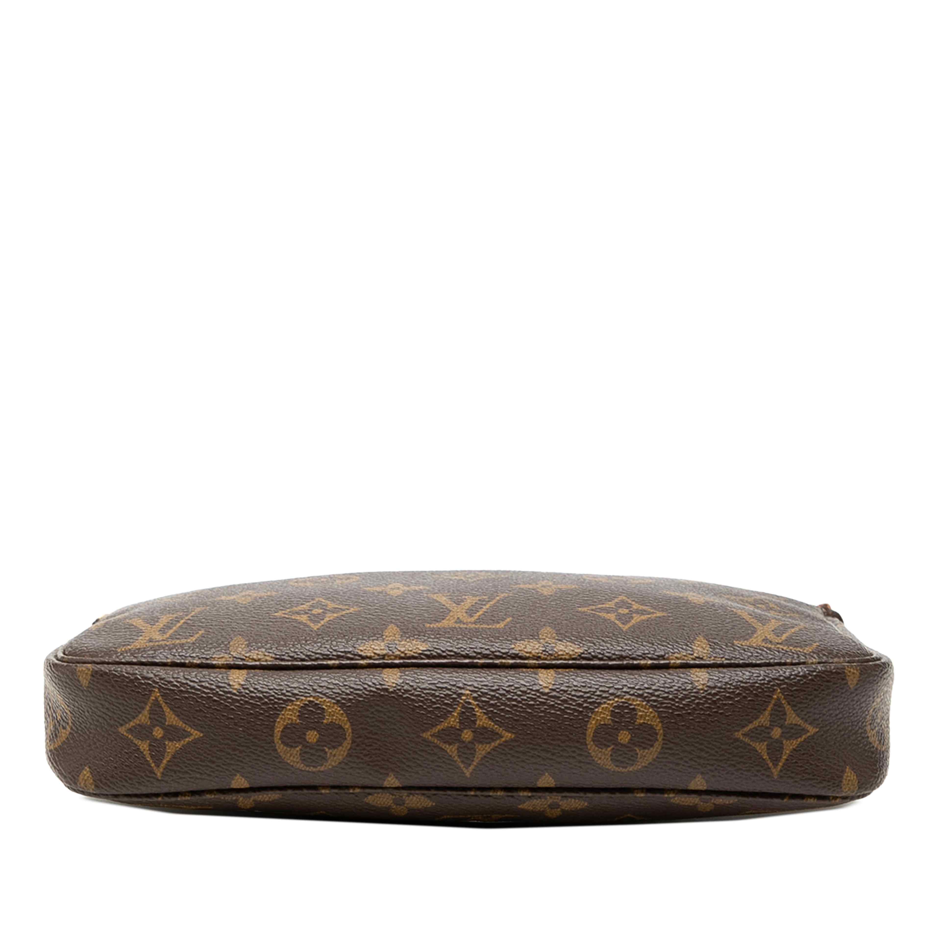 Louis Vuitton Monogram Pochette Accessoires, från Luxclusif, i färgen brown. Klicka för att öppna bilden i stort format