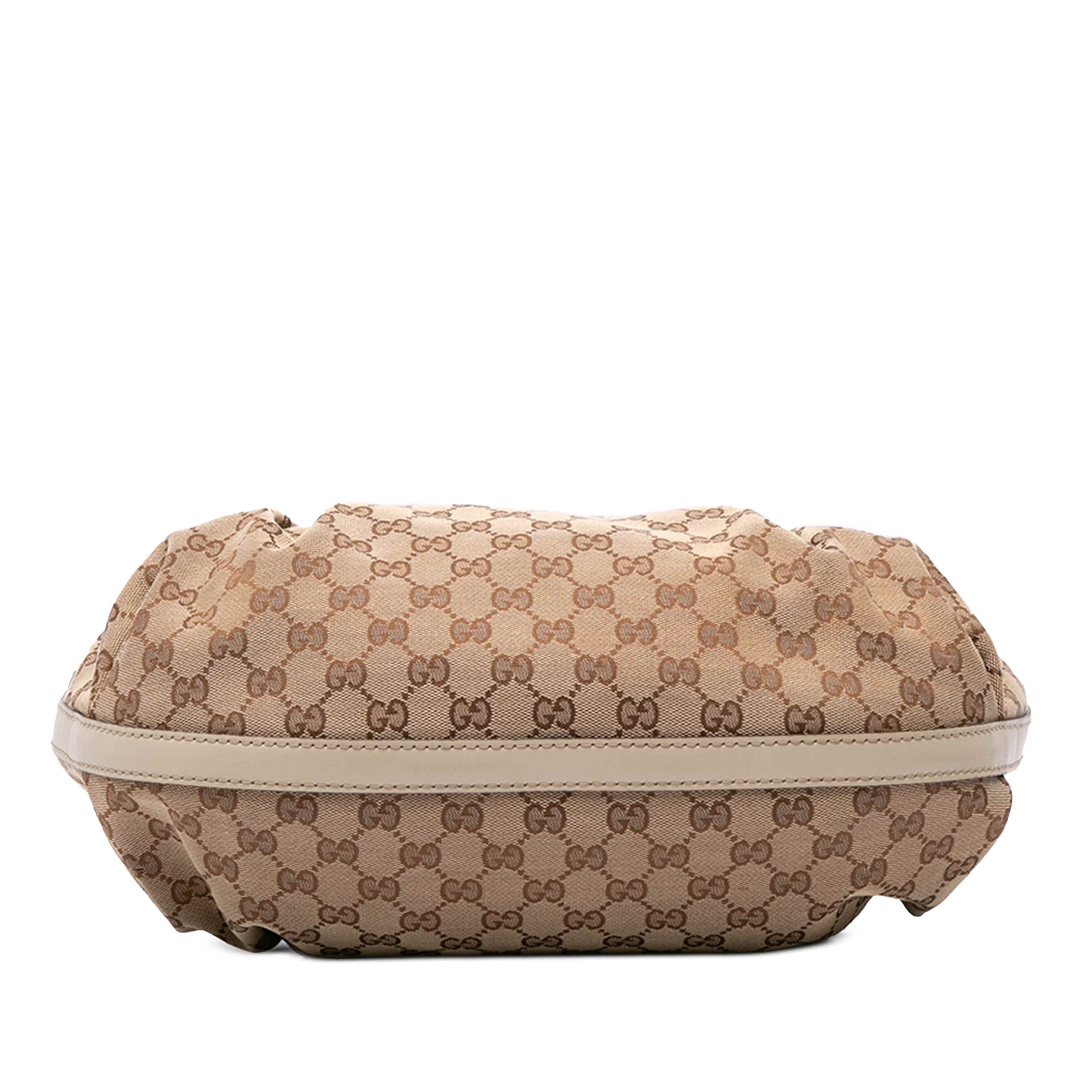 Gucci Gg Canvas Scarlett Tote, från Luxclusif, i färgen beige. Klicka för att öppna bilden i stort format