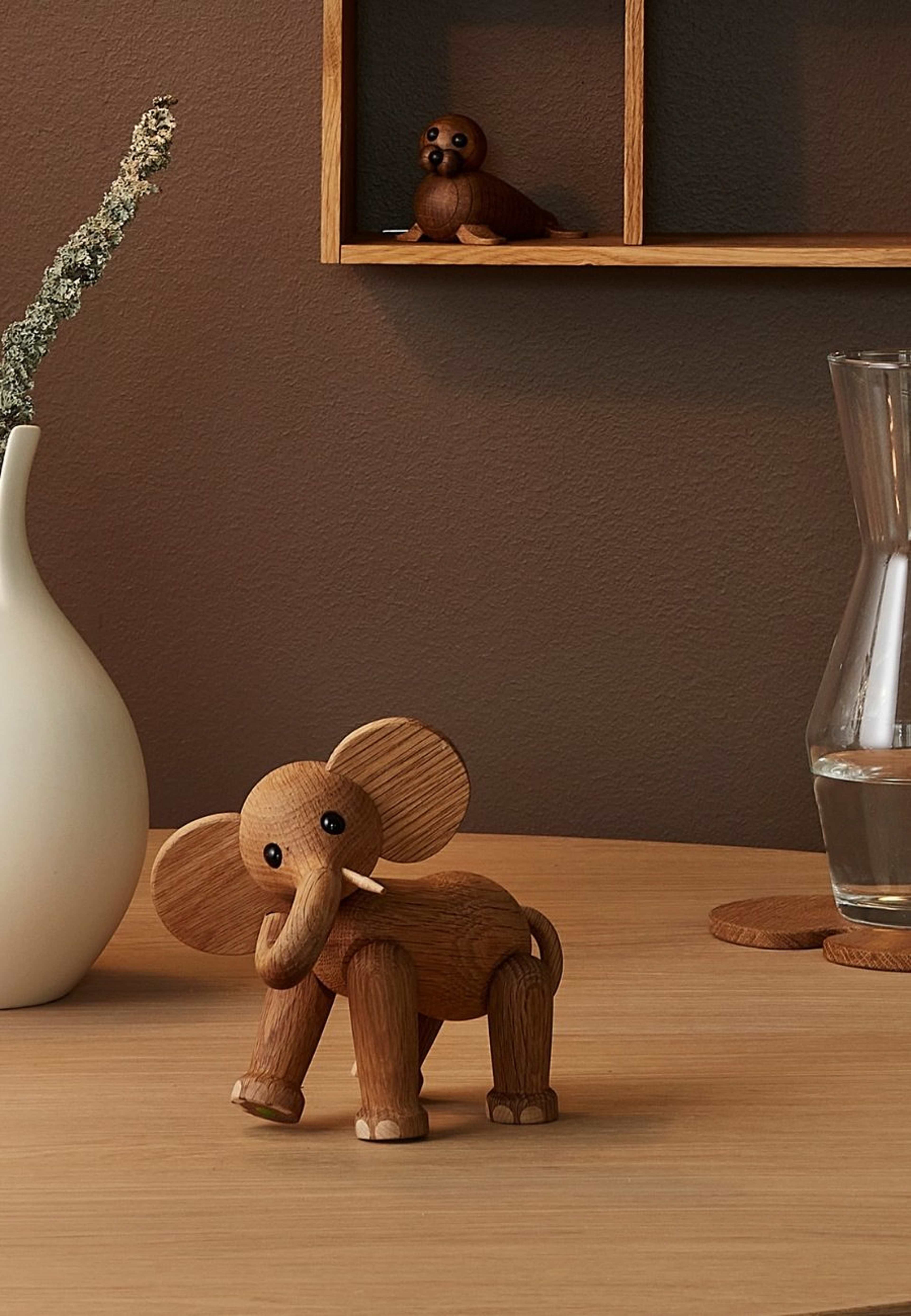Ollie Elefant Trädekoration 15 Cm Ek/lönn