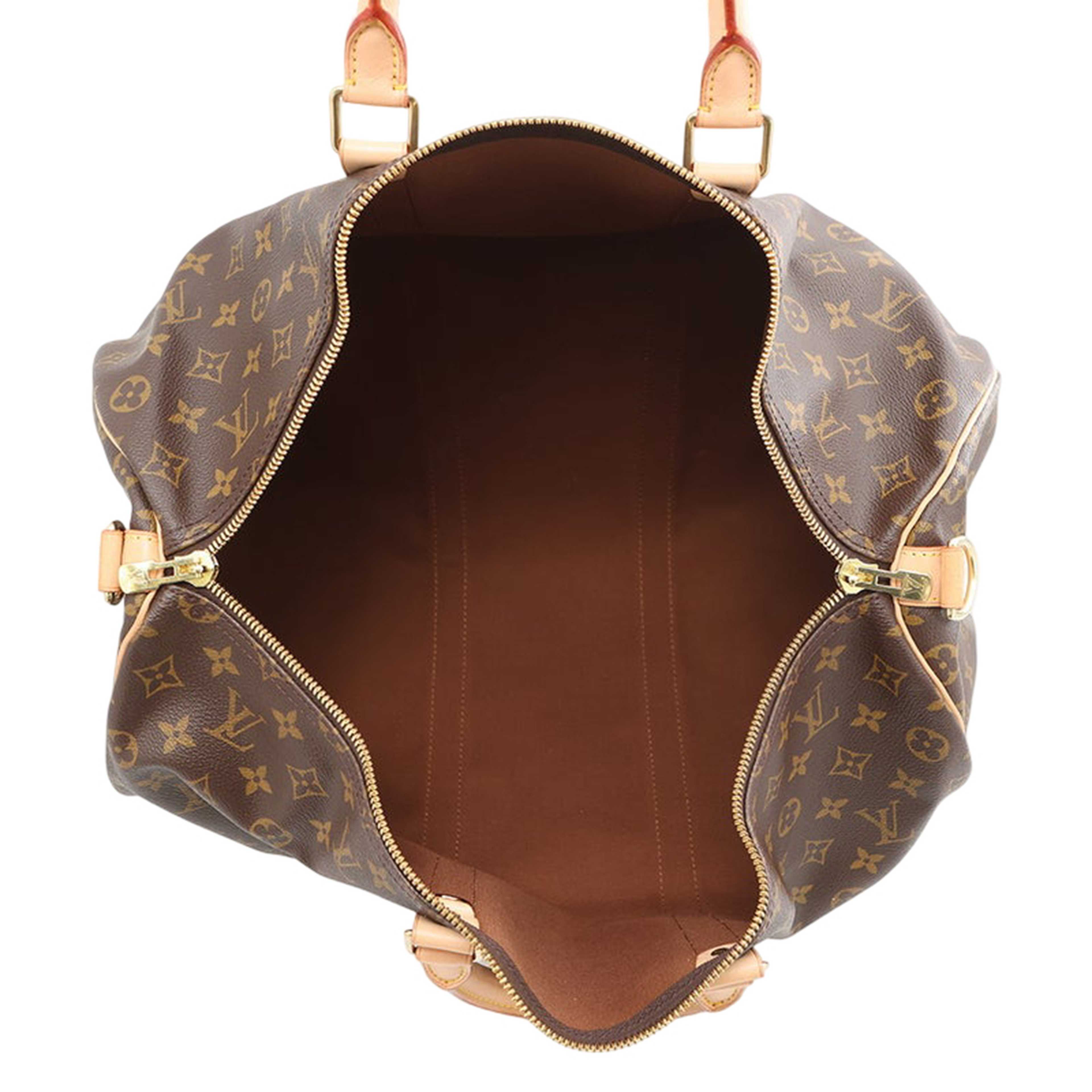 Louis Vuitton Monogram Keepall Bandouliere 50, från Luxclusif, i färgen brown. Klicka för att öppna bilden i stort format