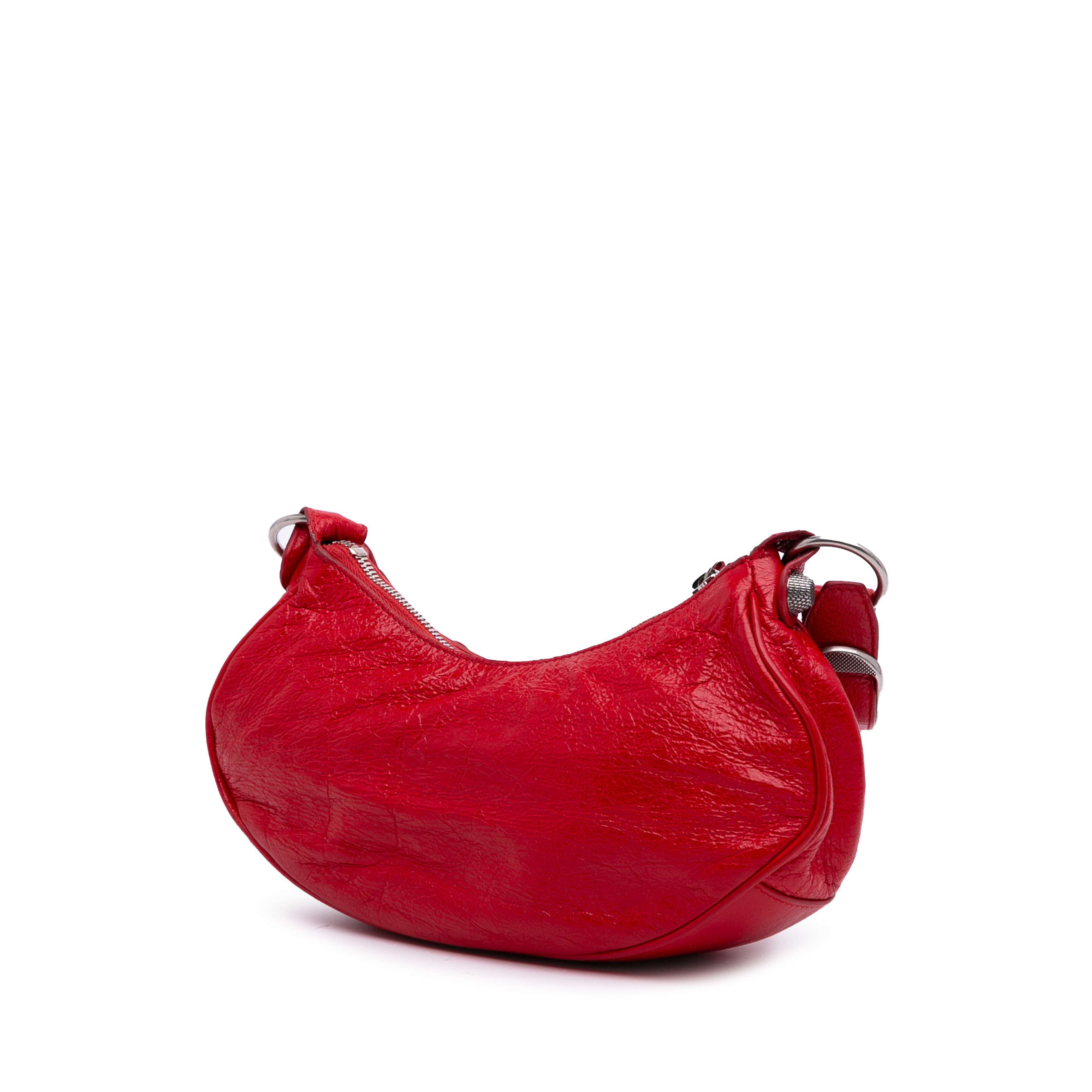 Balenciaga Lambskin Motocross Le Cagole Xs, från Luxclusif, i färgen red. Klicka för att öppna bilden i stort format