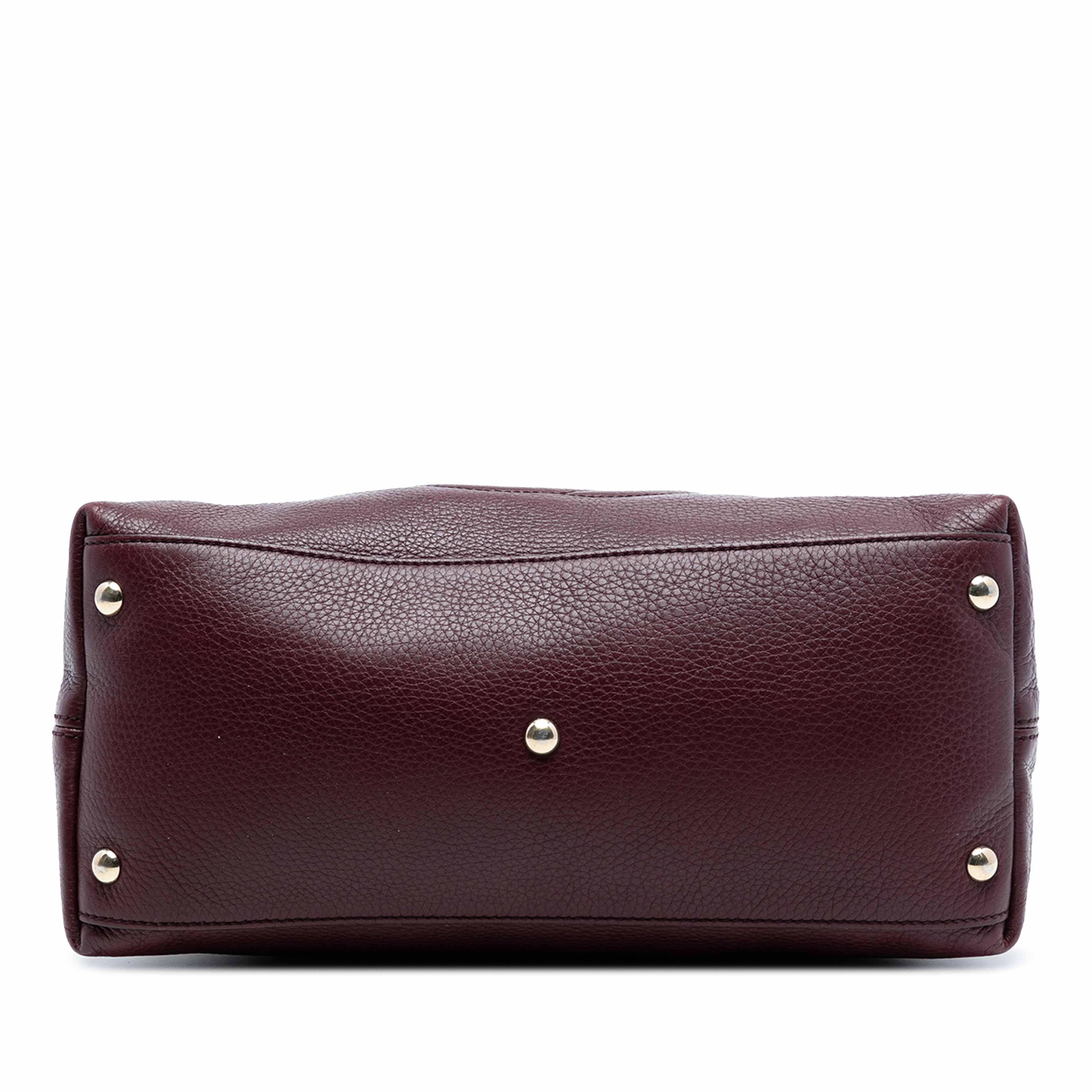 Gucci Small Leather Soho Working Satchel, från Luxclusif, i färgen burgundy. Klicka för att öppna bilden i stort format