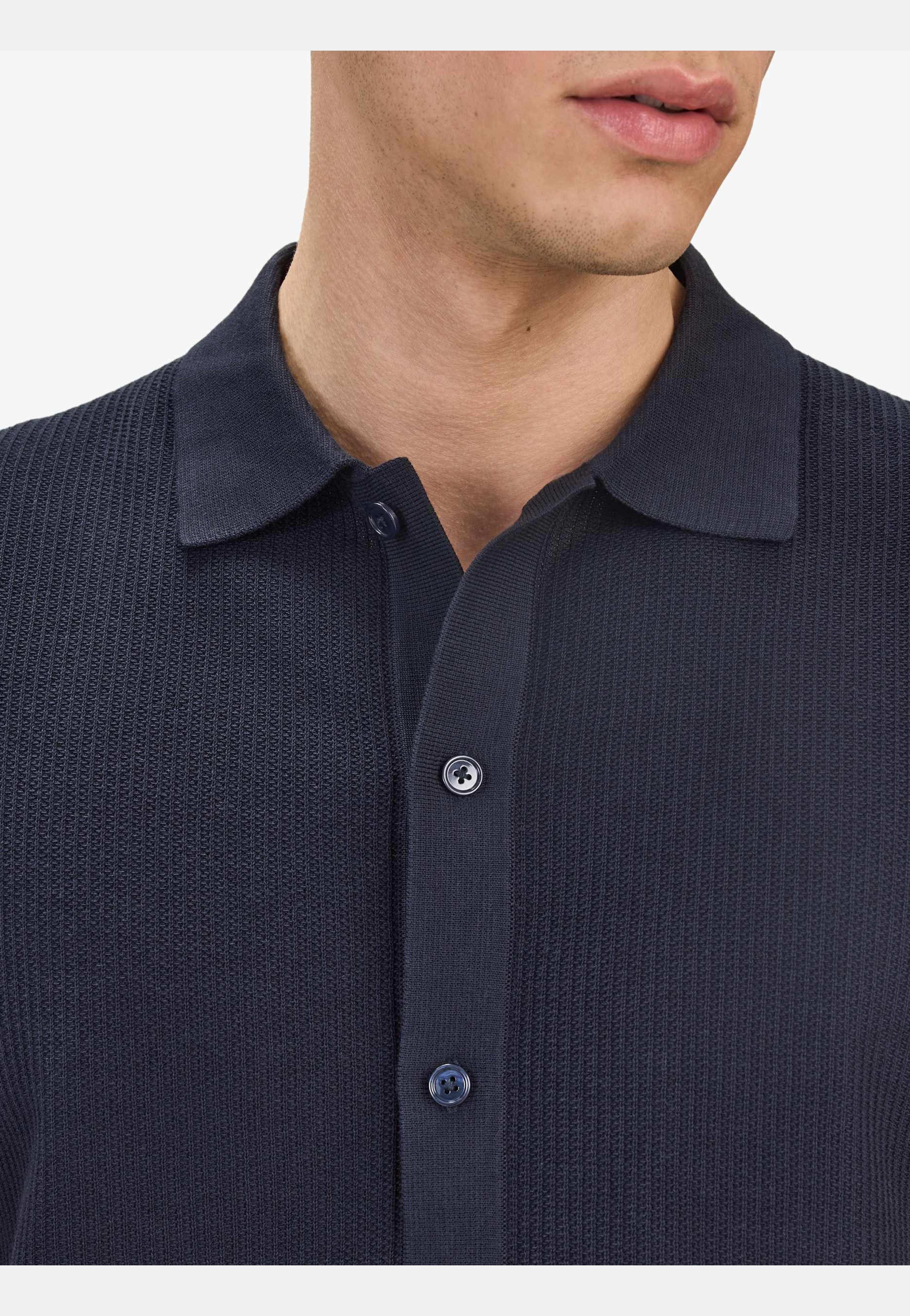 Cotton Knitted S/s Shirt (dave), från John Henric, i färgen navy blue. Klicka för att öppna bilden i stort format
