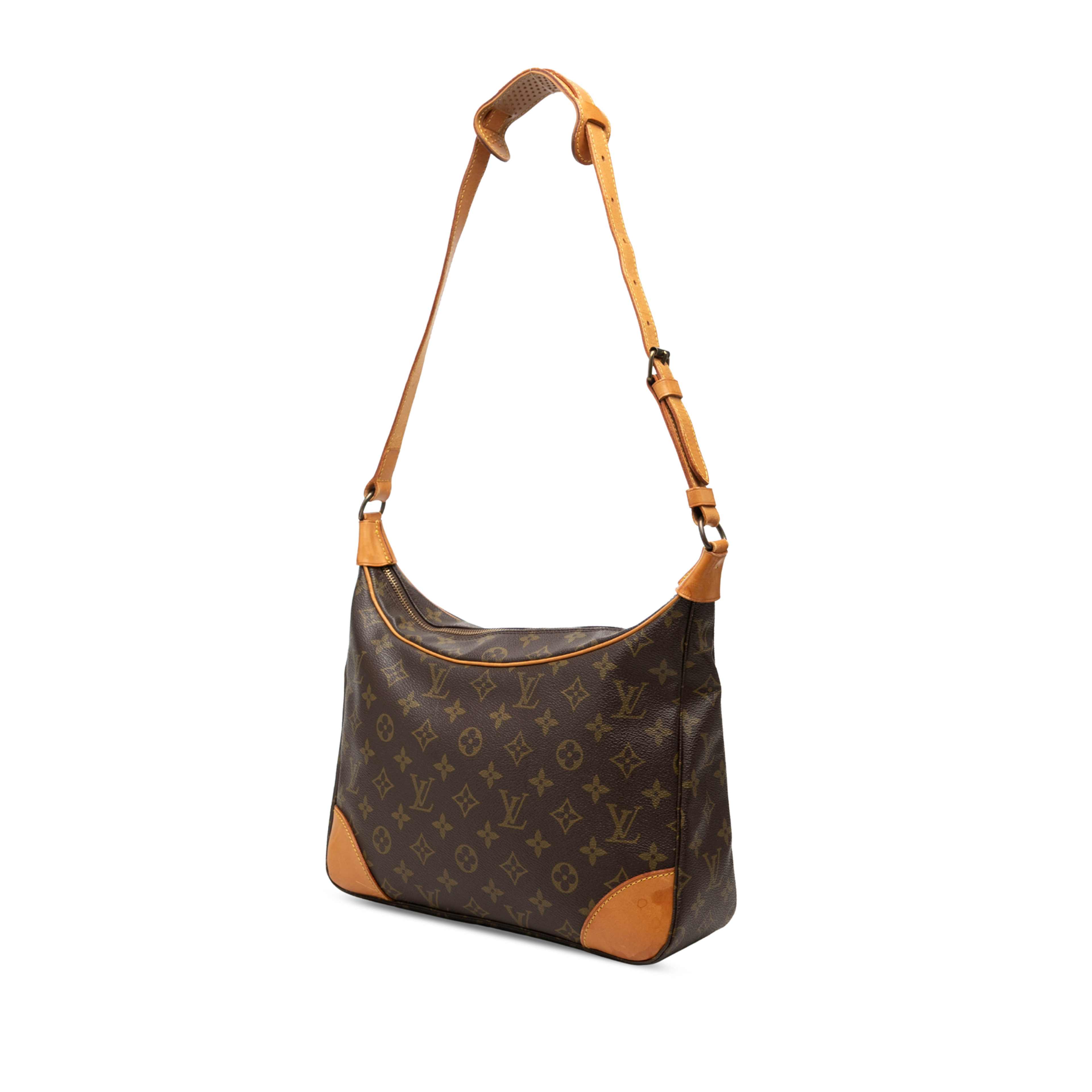 Louis Vuitton Monogram Boulogne 30, från Luxclusif, i färgen brun. Klicka för att öppna bilden i stort format