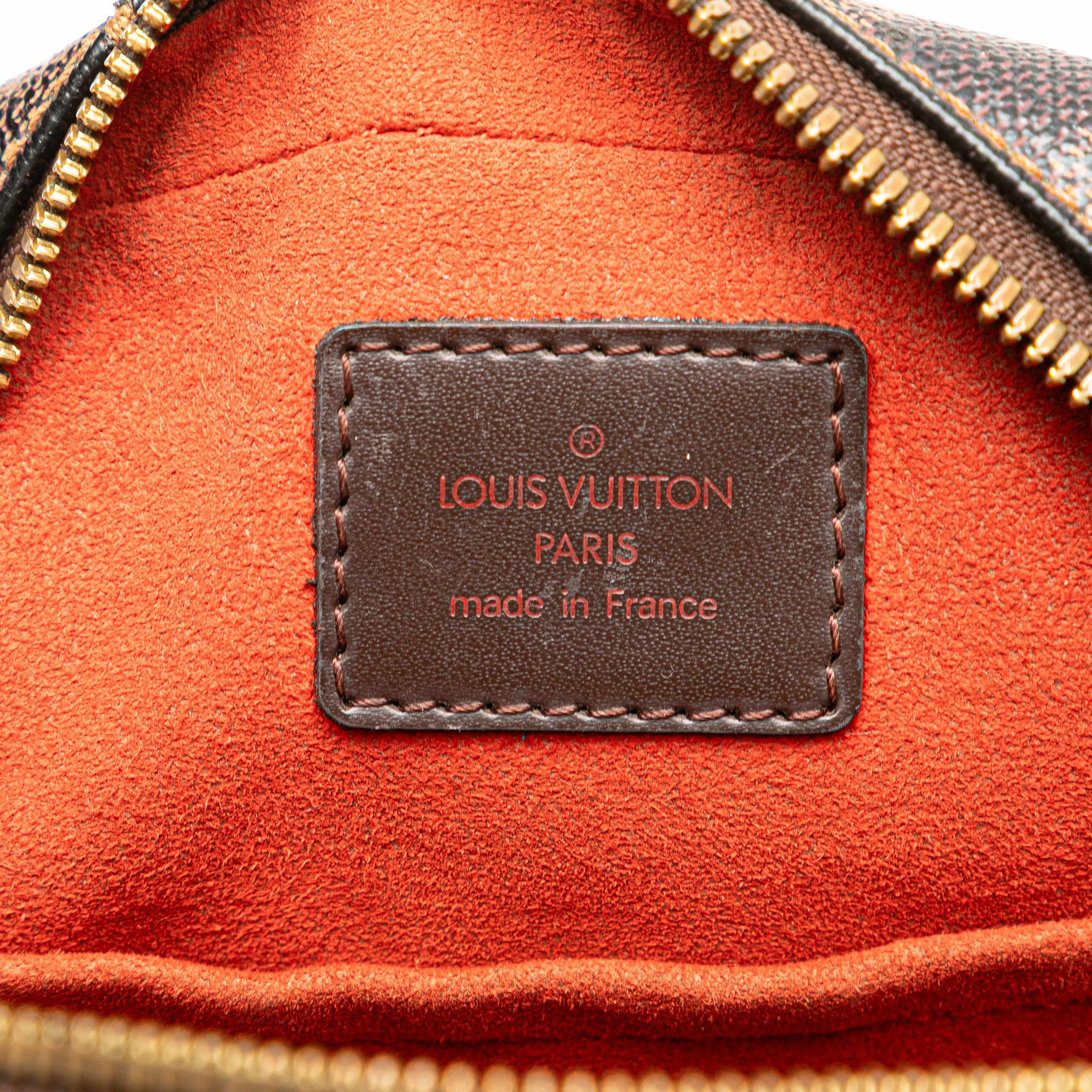 Louis Vuitton Damier Ebene Ipanema Pm, från Luxclusif, i färgen brown. Klicka för att öppna bilden i stort format