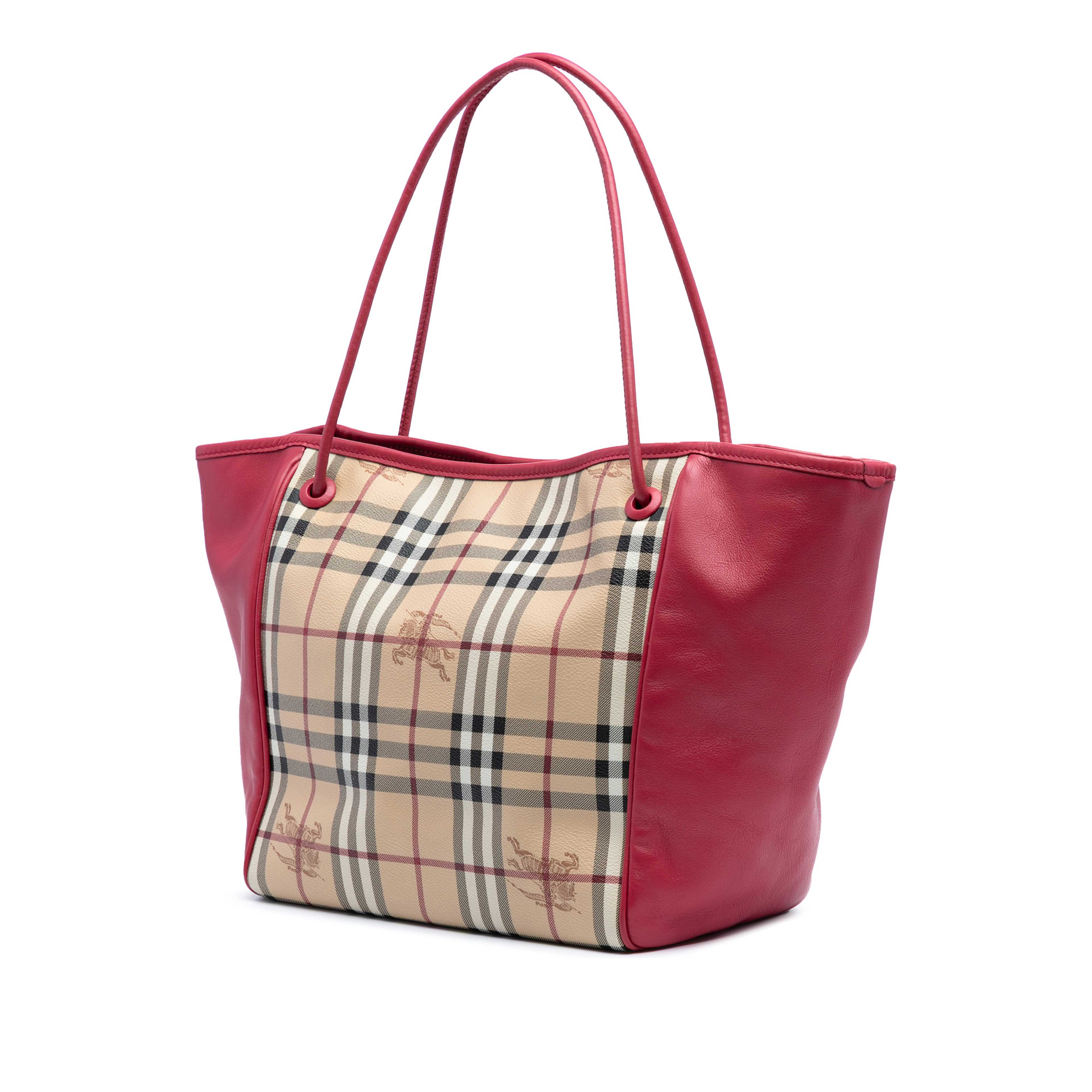 Burberry Small Haymarket Check Coated Canvas And Calfskin Canterbury Tote, från Luxclusif, i färgen beige. Klicka för att öppna bilden i stort format