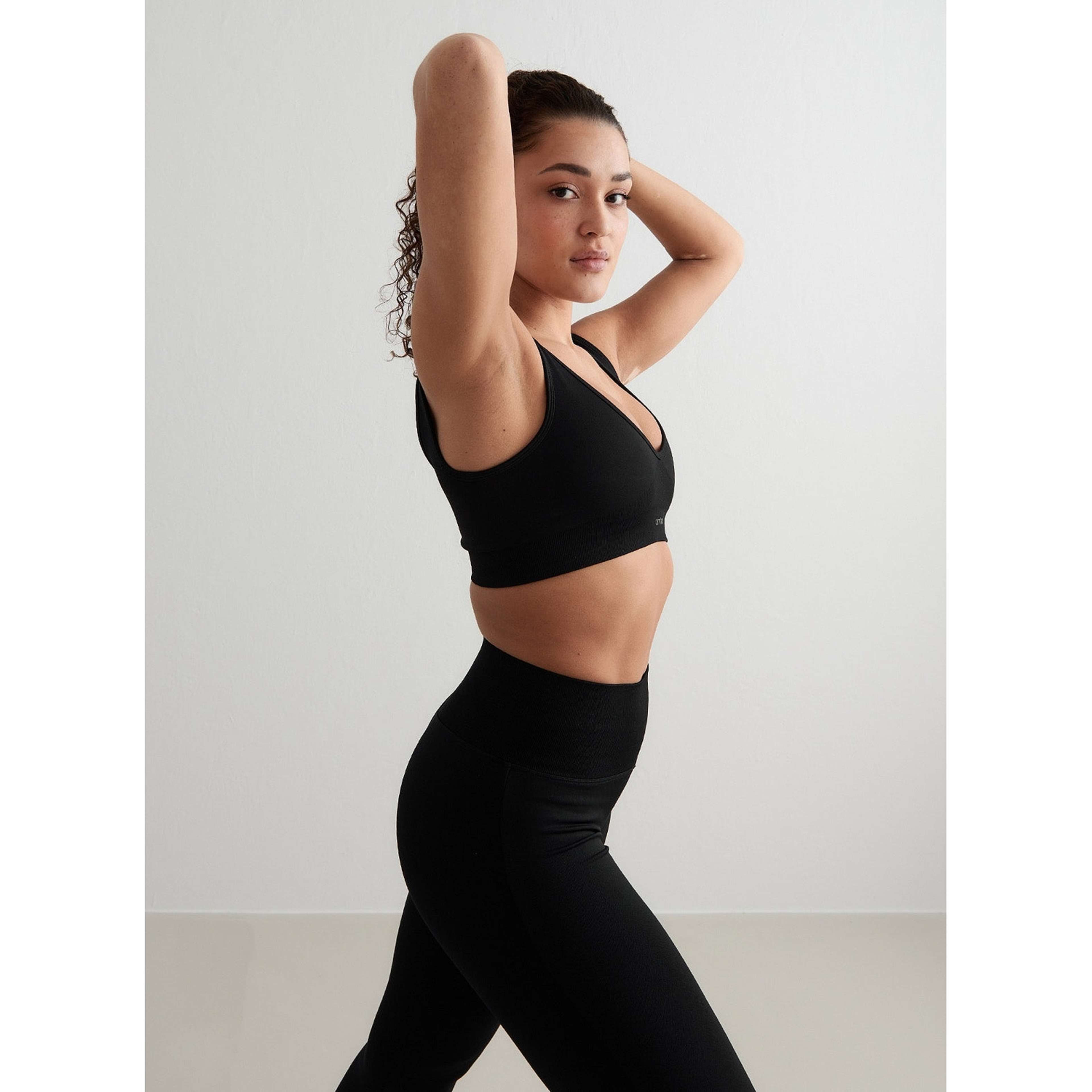 Black Shape Seamless Deep Cut Bra