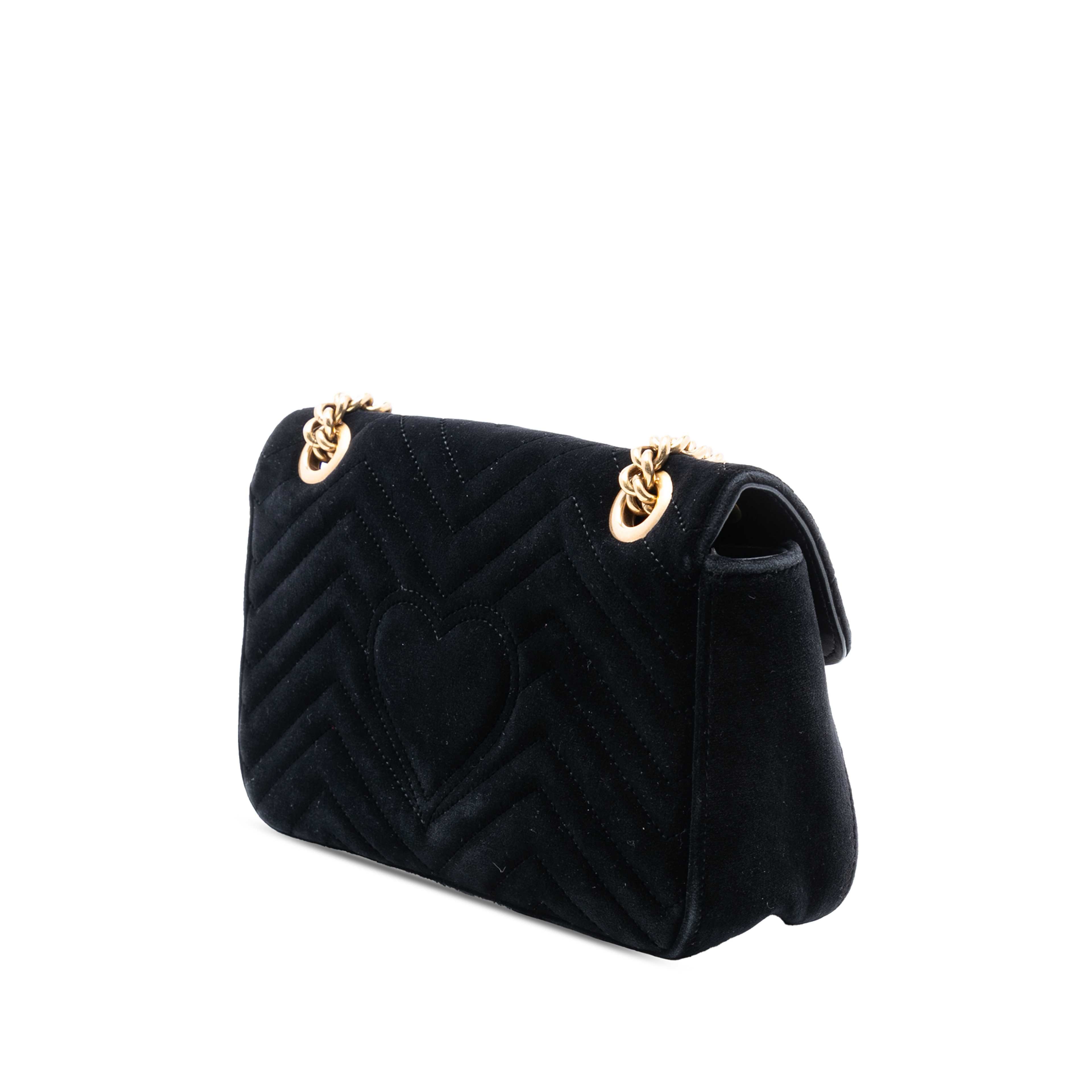 Gucci Medium Gg Marmont Matelasse Velvet Crystal Embellished Shoulder Bag, från Luxclusif, i färgen black. Klicka för att öppna bilden i stort format