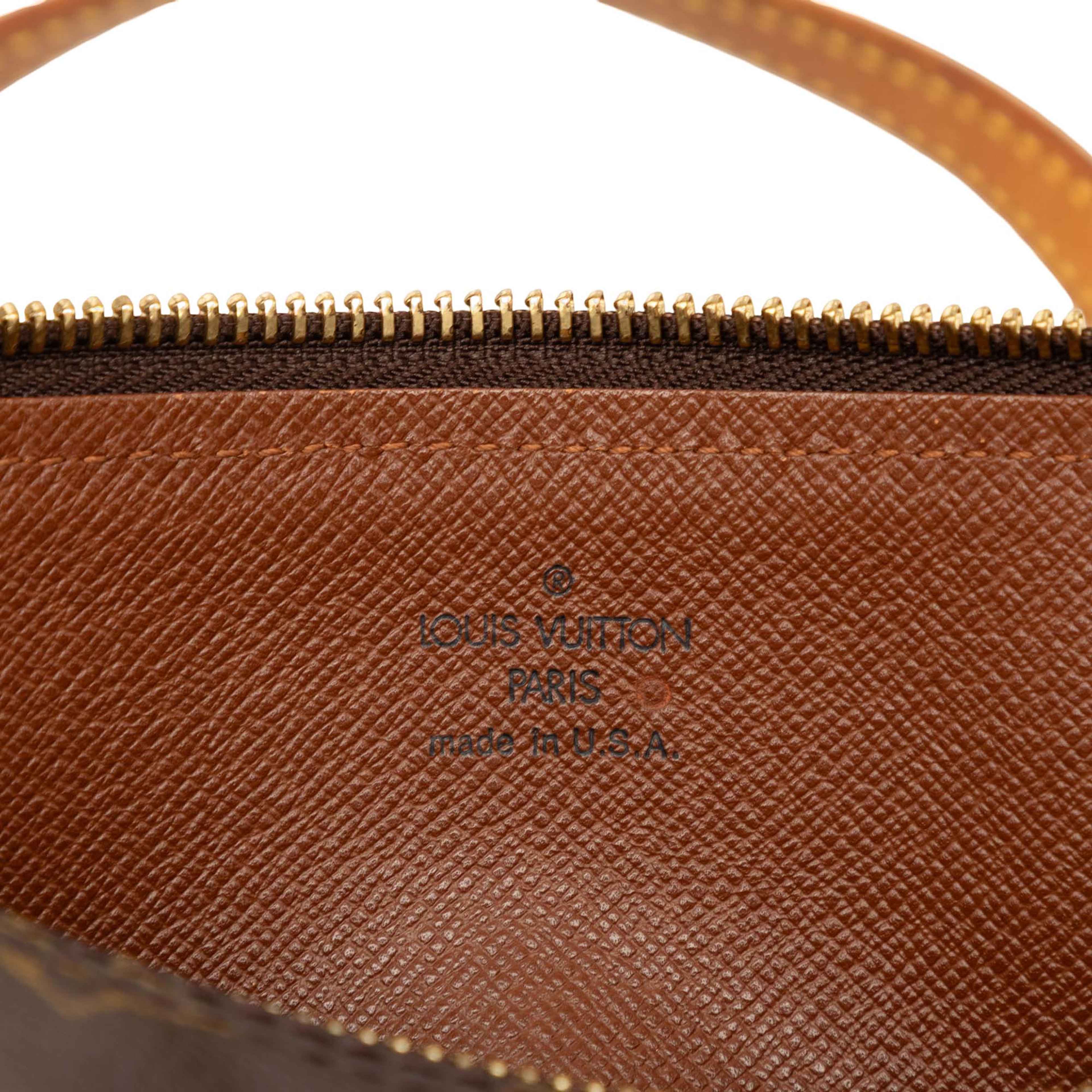 Louis Vuitton Monogram Papillon 28, från Luxclusif, i färgen brun. Klicka för att öppna bilden i stort format