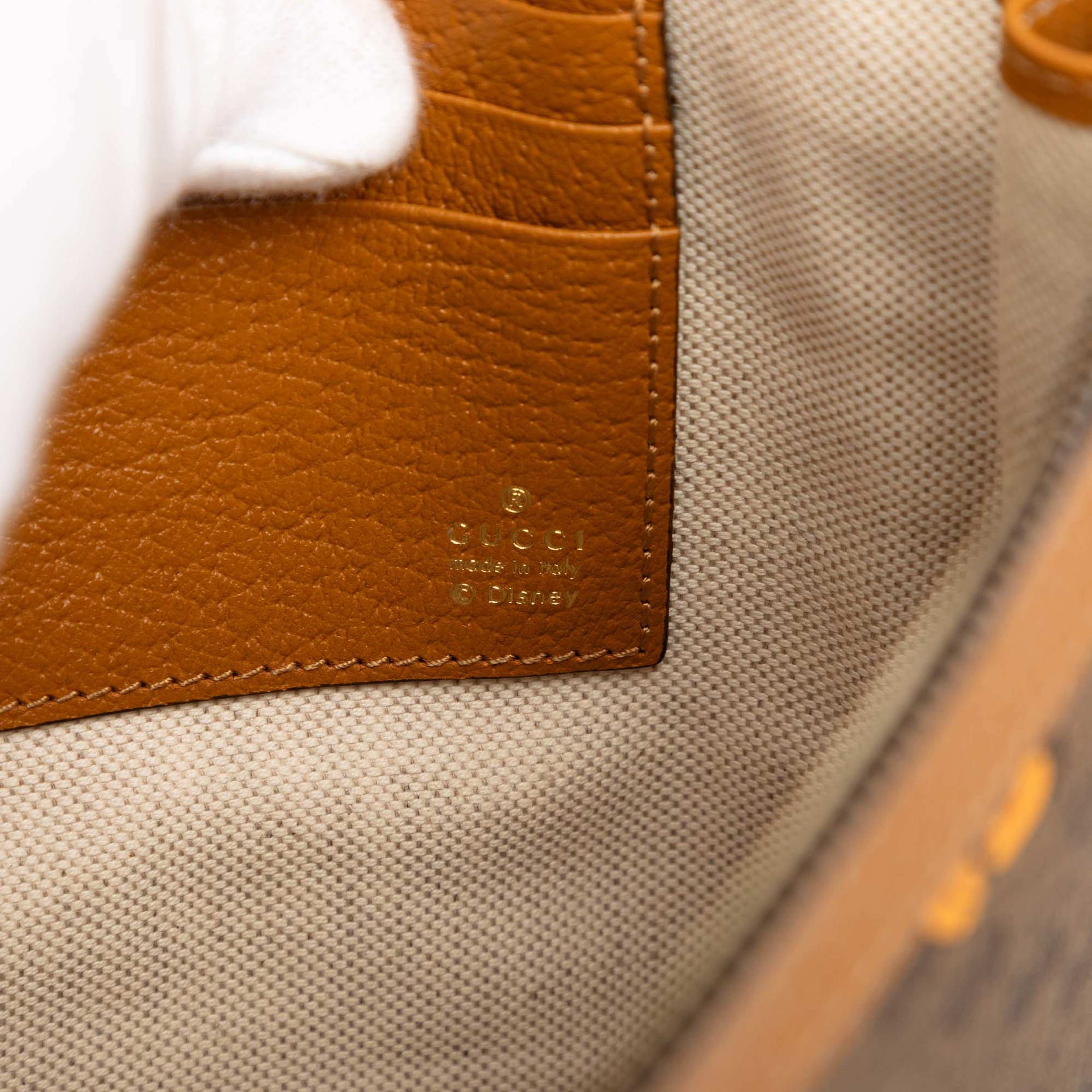 Gucci Disney Micro Gg Supreme Mickey Mouse Clutch, från Luxclusif, i färgen light brown. Klicka för att öppna bilden i stort format