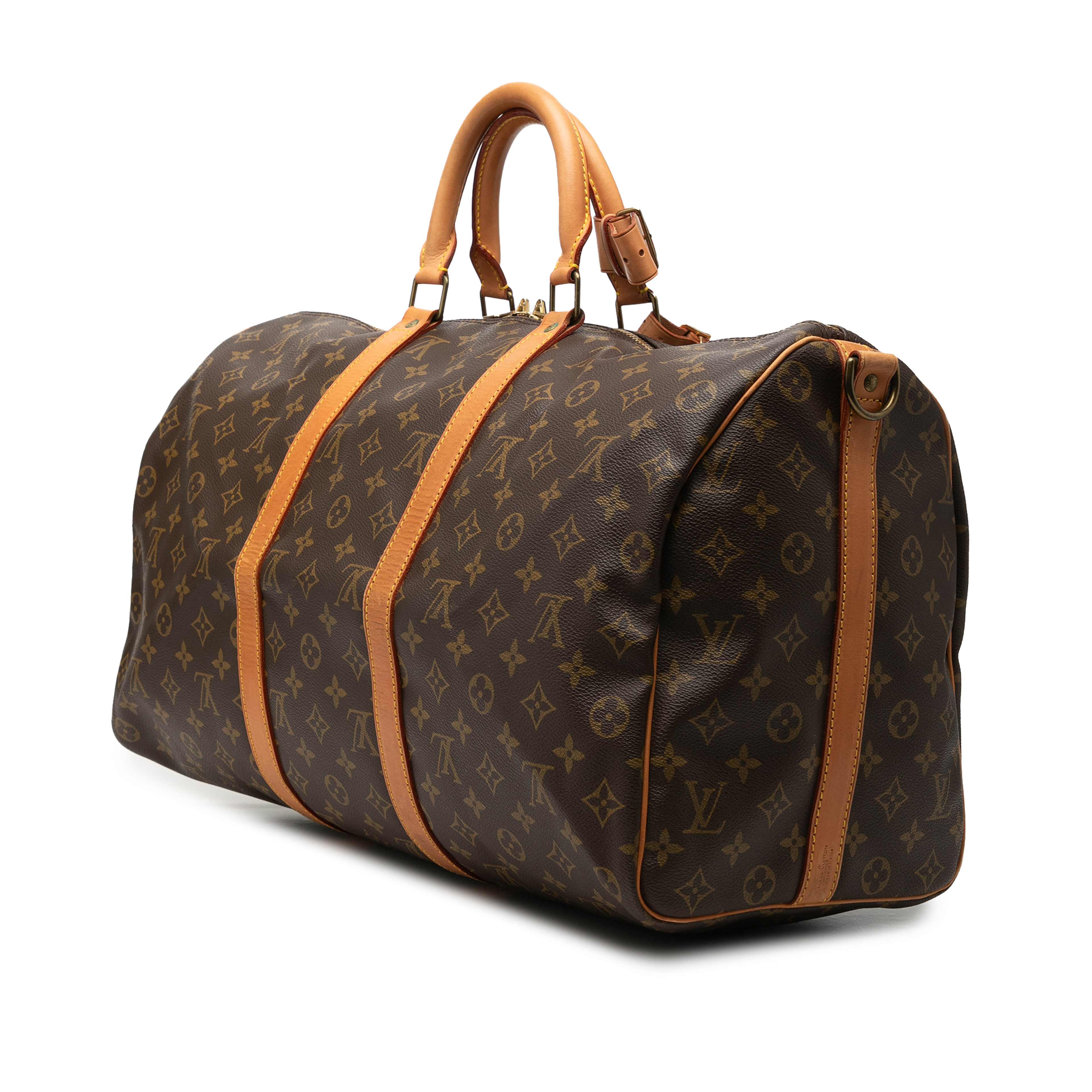 Louis Vuitton Monogram Keepall Bandouliere 50, från Luxclusif, i färgen brun. Klicka för att öppna bilden i stort format