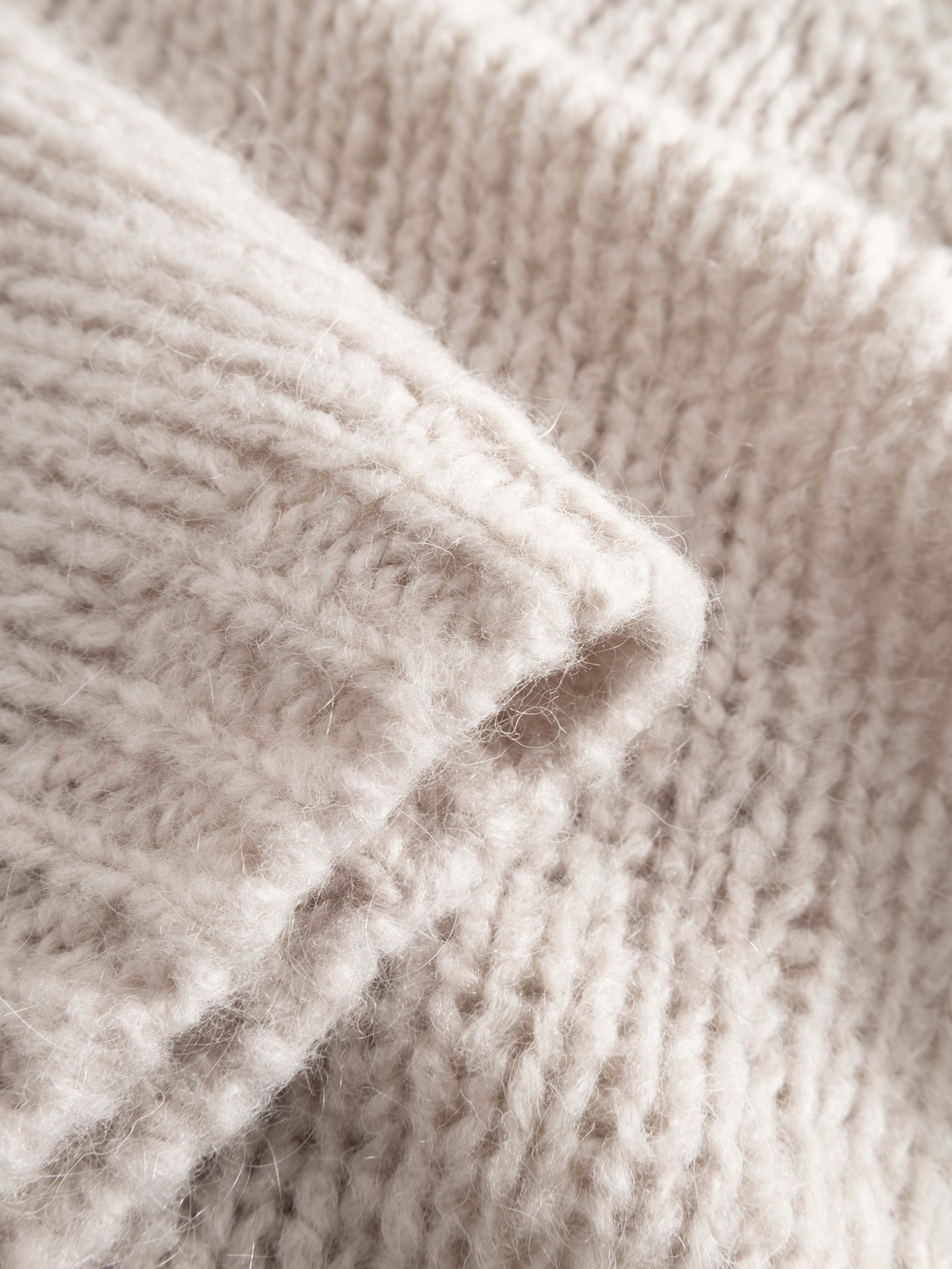 Fora Sticka Cardigan