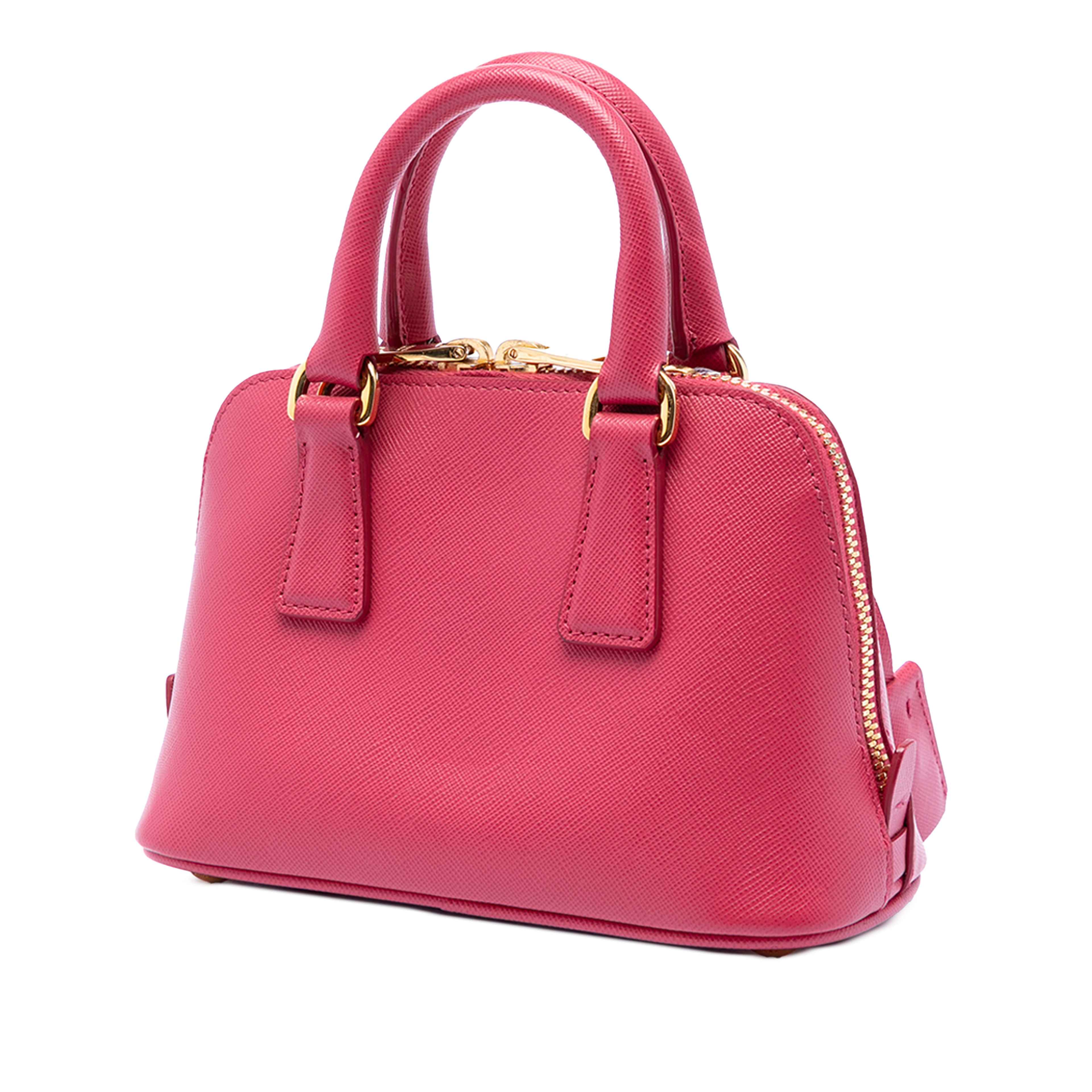 Prada Mini Saffiano Lux Promenade Satchel, från Luxclusif, i färgen dark pink. Klicka för att öppna bilden i stort format