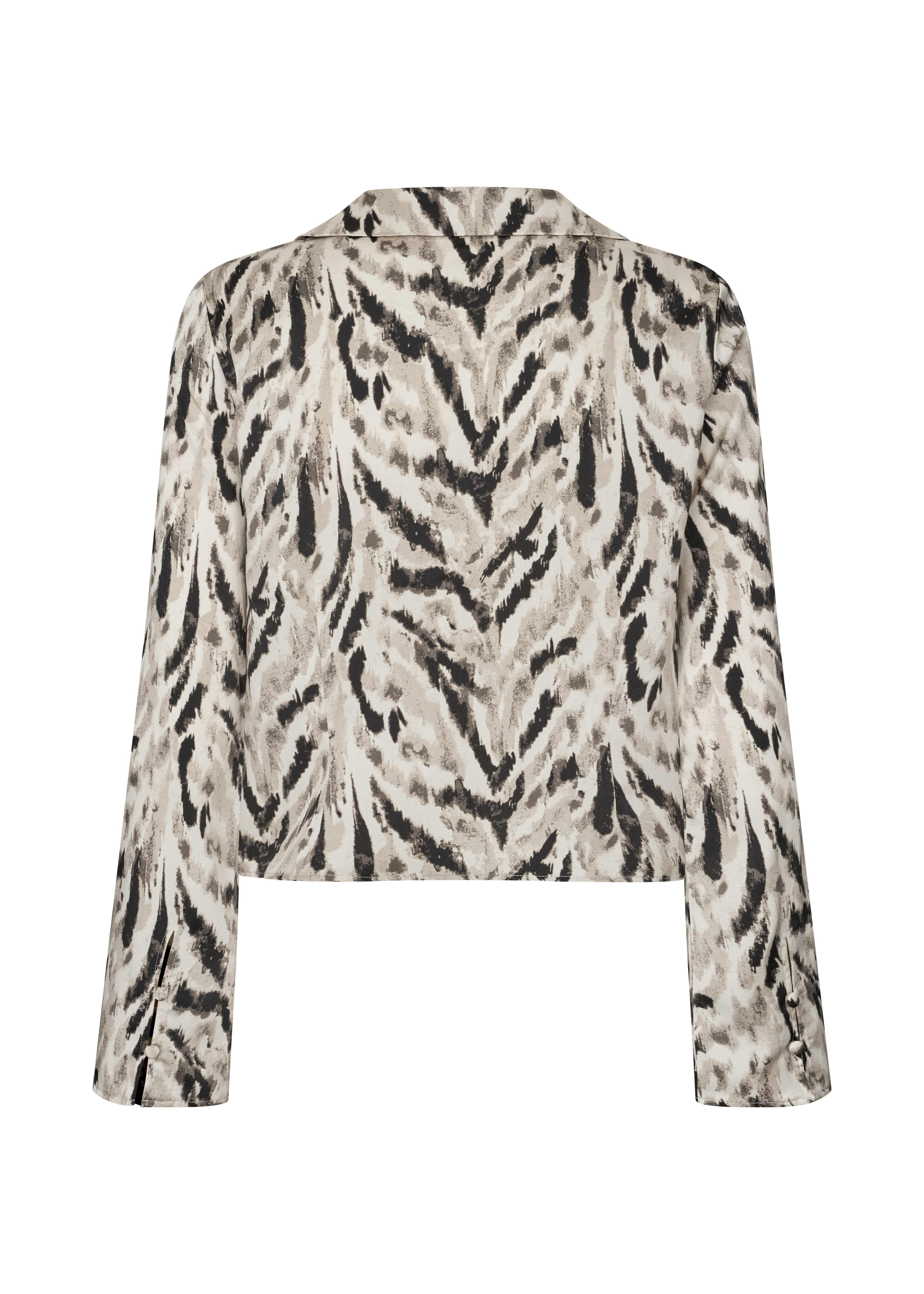 Sabellemd Print Shirt, från Modström, i färgen wild fusion. Klicka för att öppna bilden i stort format