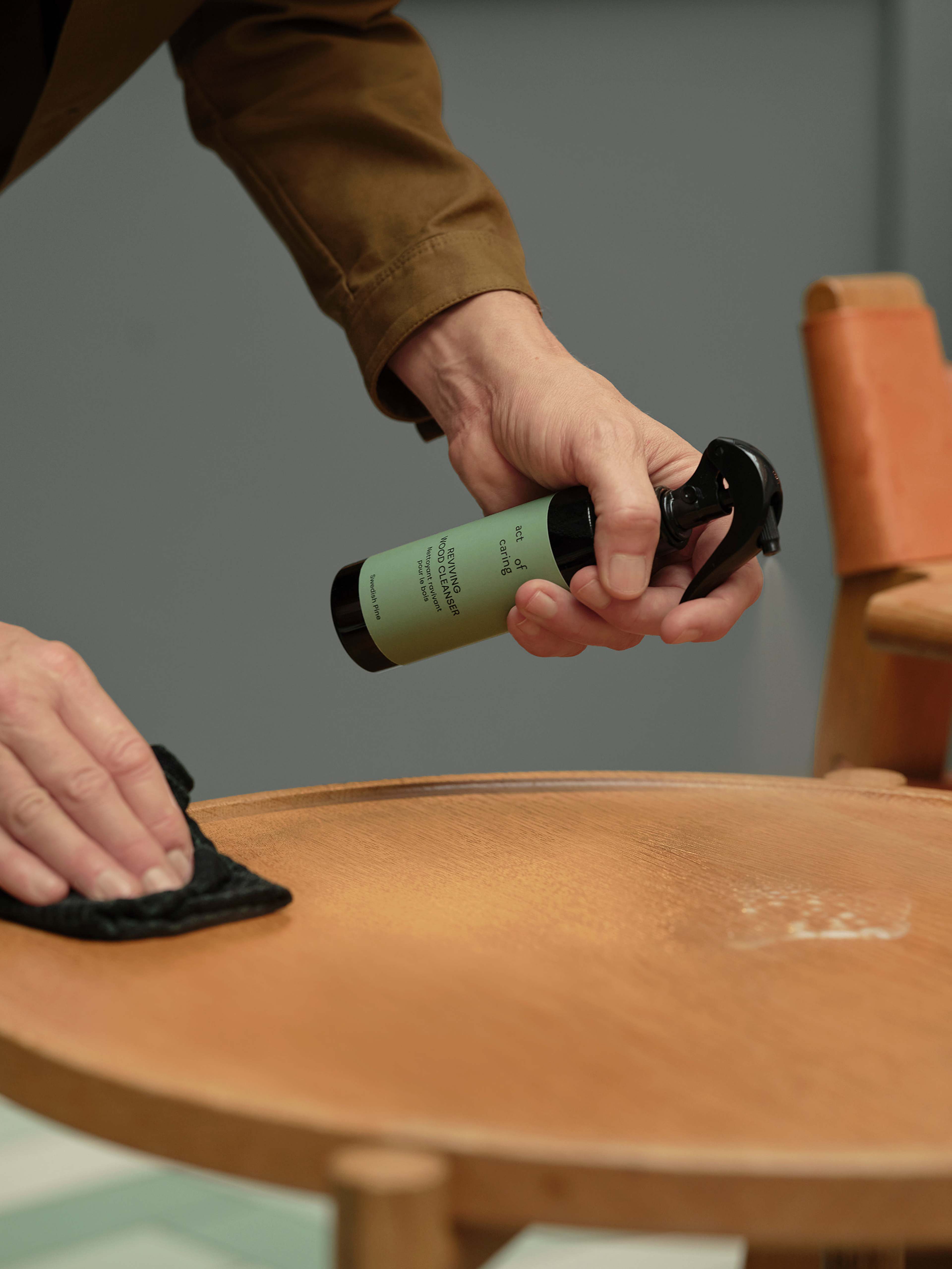 Wood Care Kit, från act of caring. Klicka för att öppna bilden i stort format