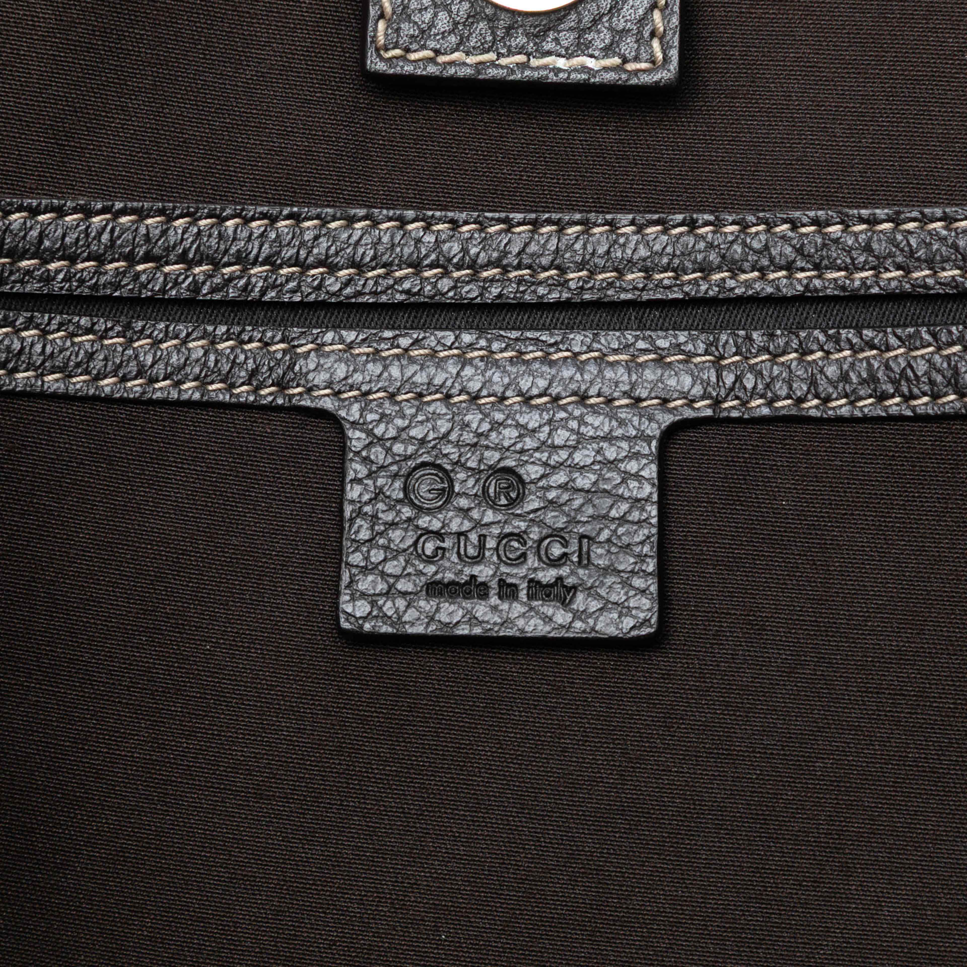 Gucci Gg Crystal Joy Tote, från Luxclusif, i färgen beige. Klicka för att öppna bilden i stort format