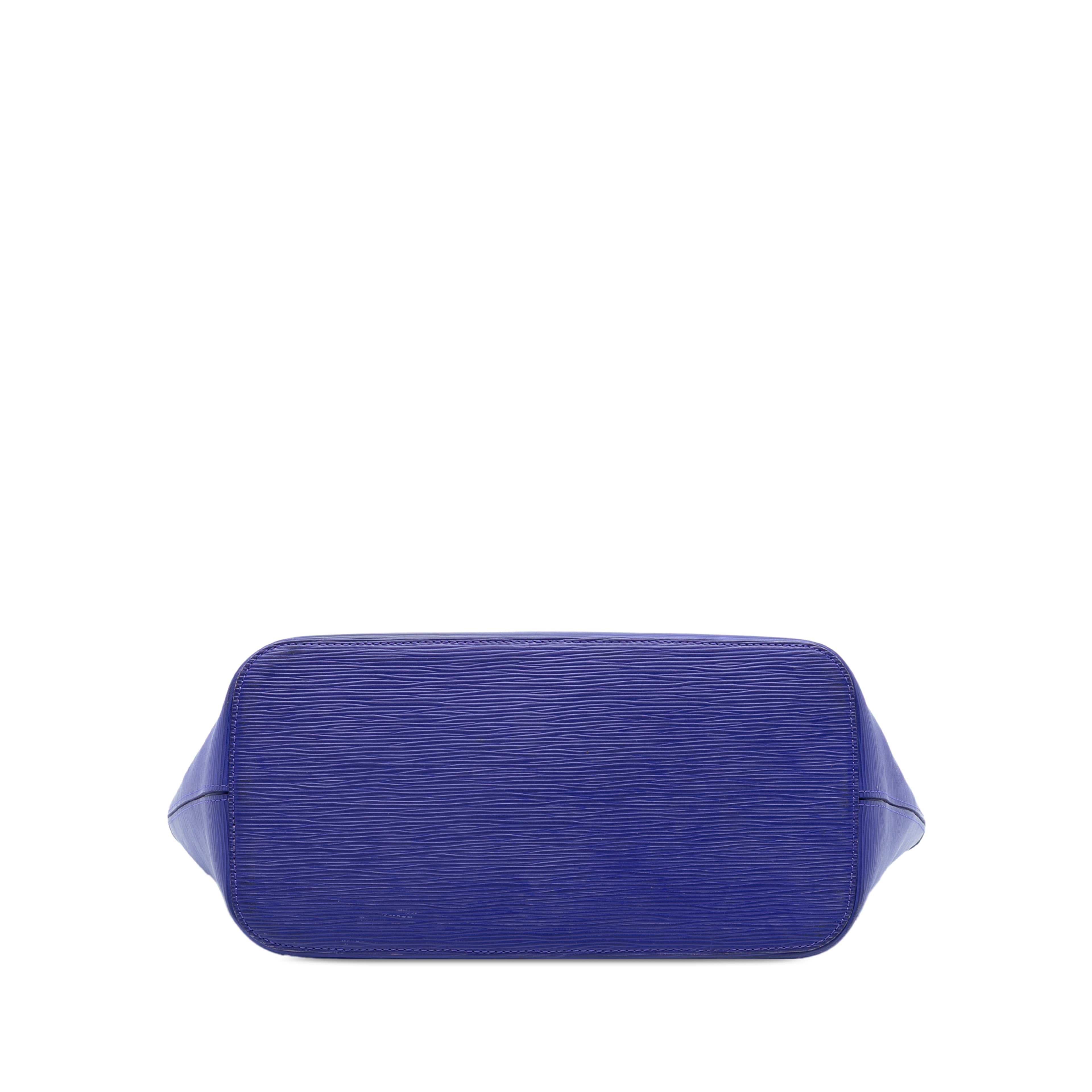 Louis Vuitton Epi Neverfull Mm, från Luxclusif, i färgen blue. Klicka för att öppna bilden i stort format