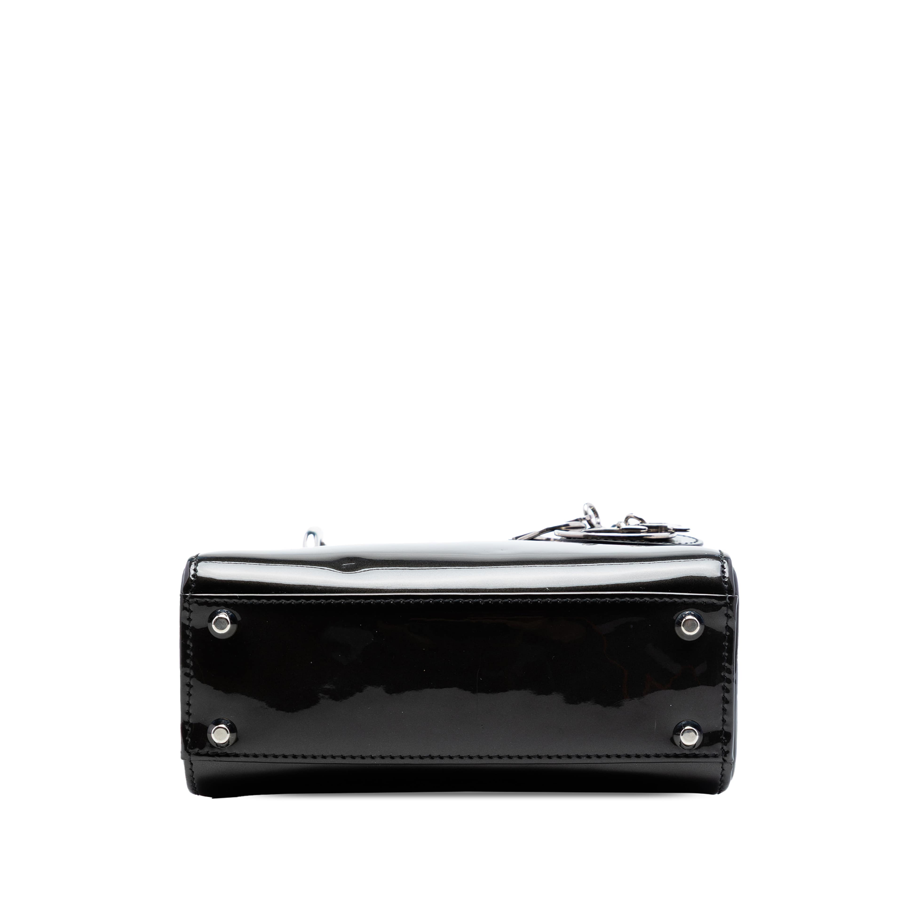 Dior Mini Patent Lady Dior, från Luxclusif, i färgen svart. Klicka för att öppna bilden i stort format