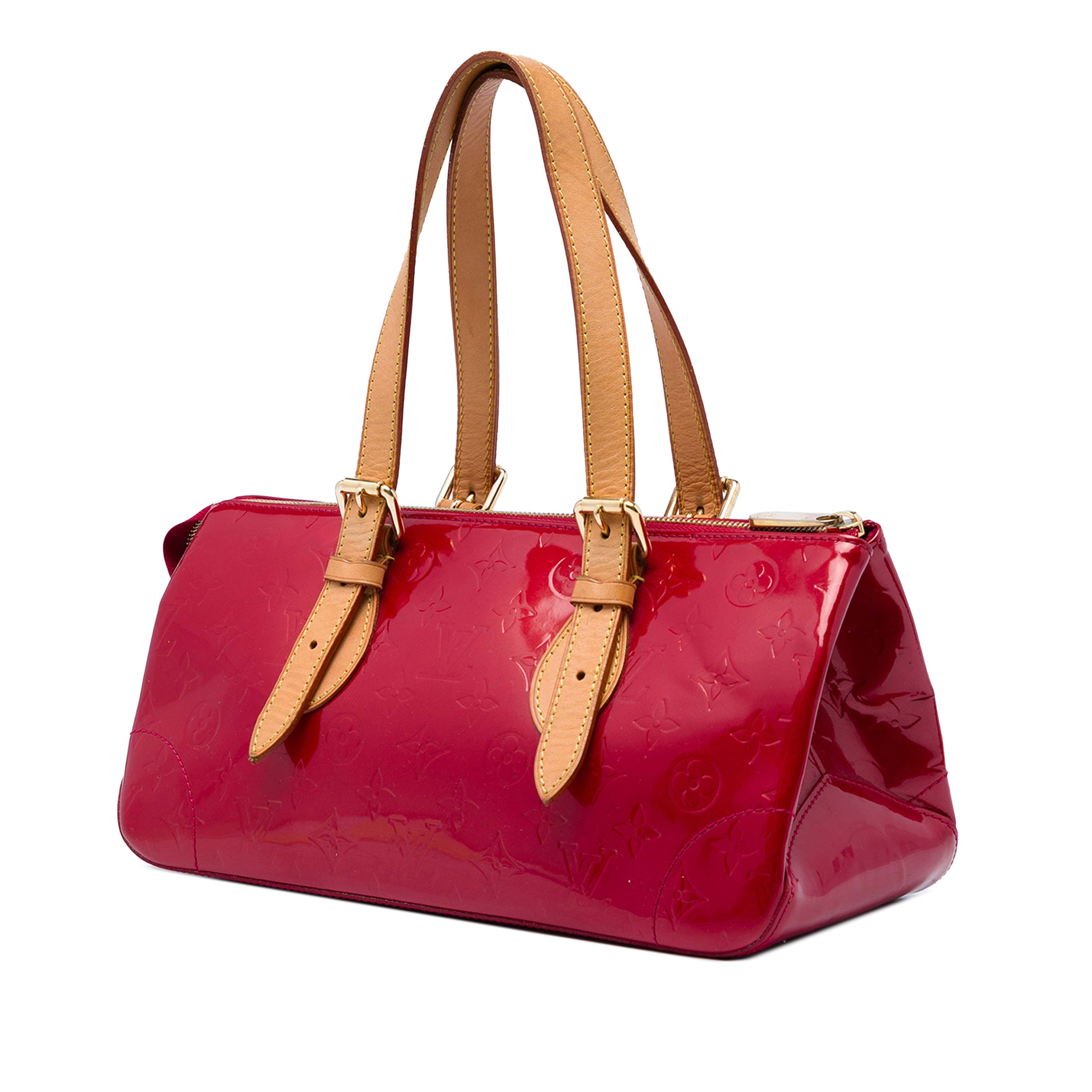 Louis Vuitton Monogram Vernis Rosewood Avenue, från Luxclusif, i färgen röd. Klicka för att öppna bilden i stort format