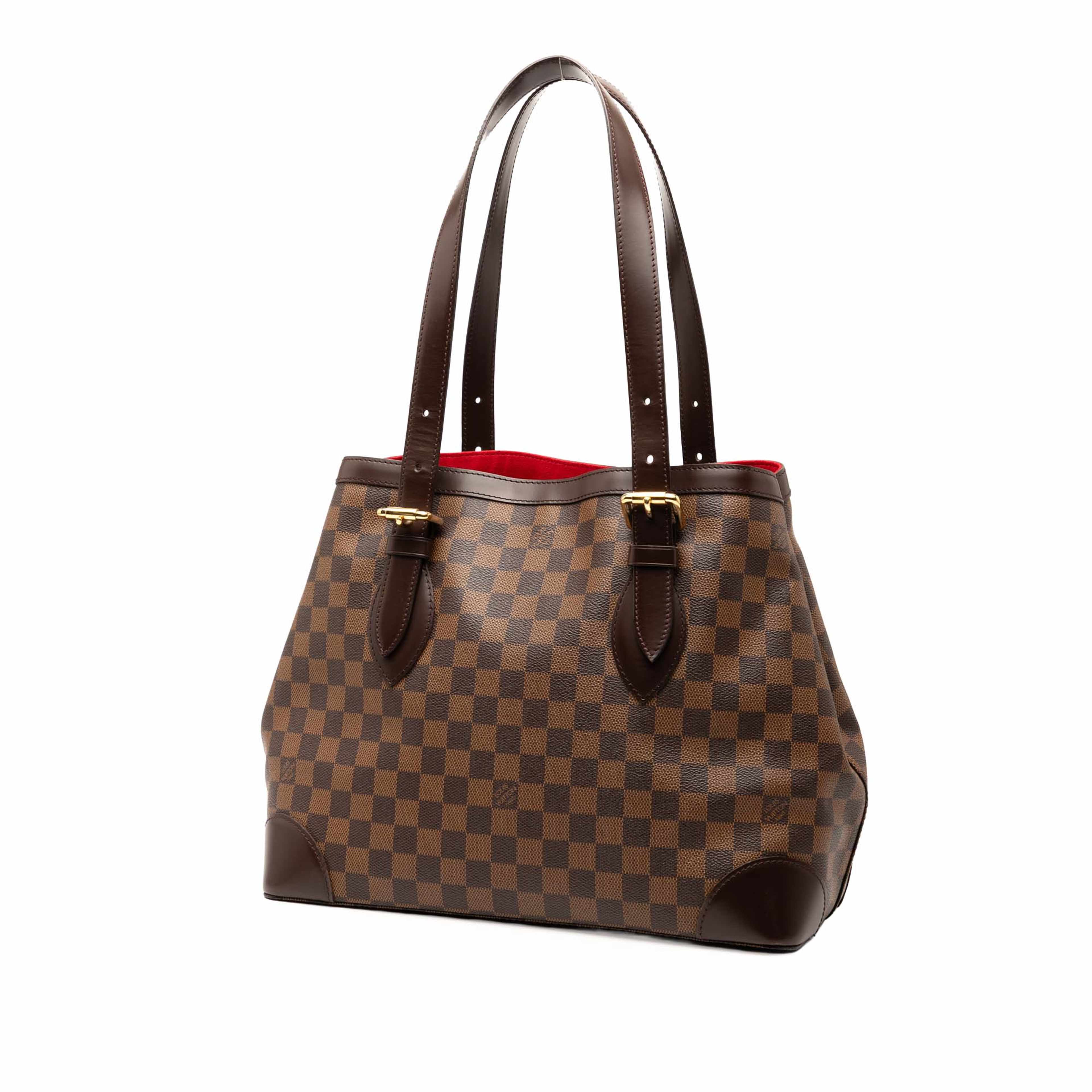 Louis Vuitton Damier Ebene Hampstead Mm, från Luxclusif, i färgen brun. Klicka för att öppna bilden i stort format