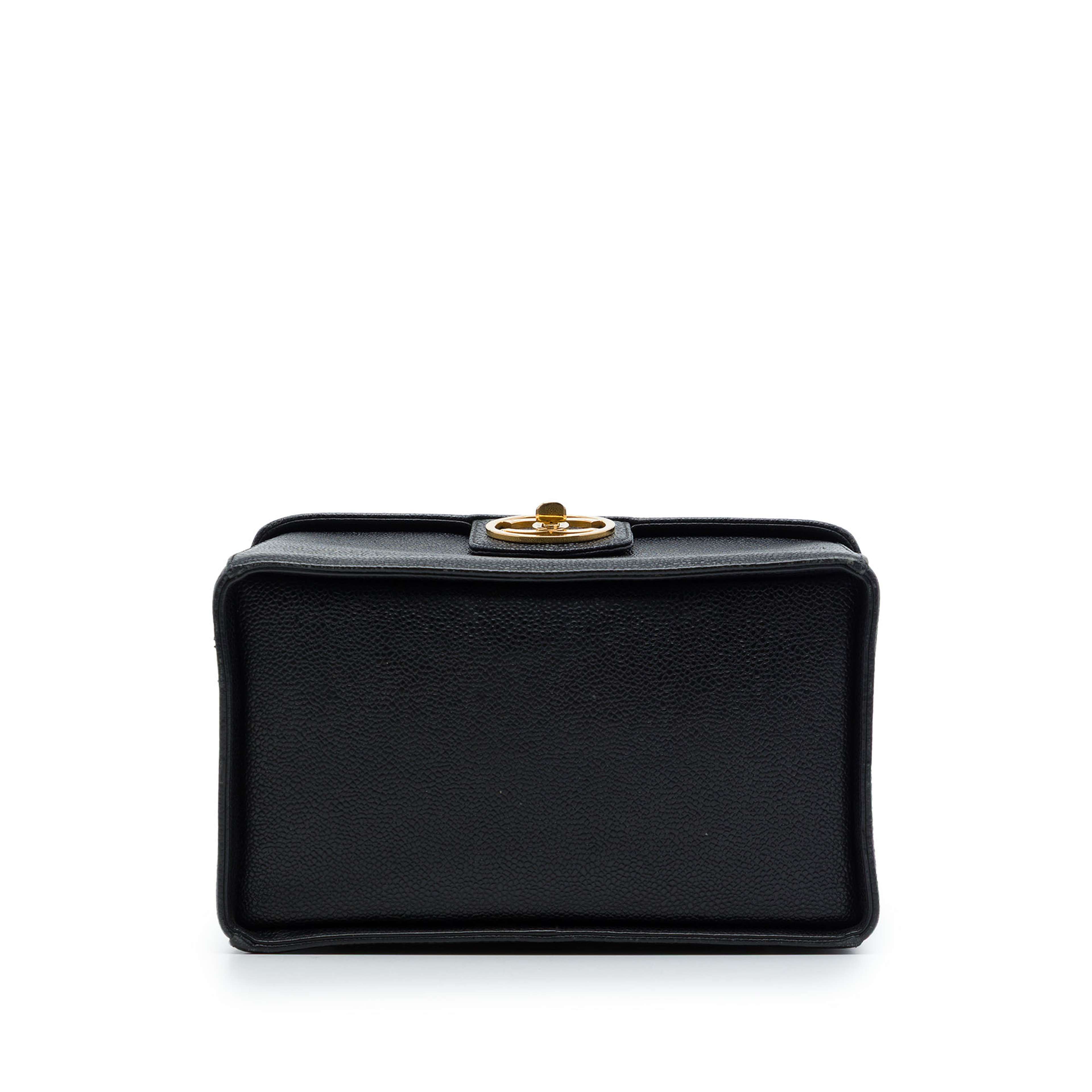 Chanel Cc Caviar Vanity Box Case, från Luxclusif, i färgen svart. Klicka för att öppna bilden i stort format