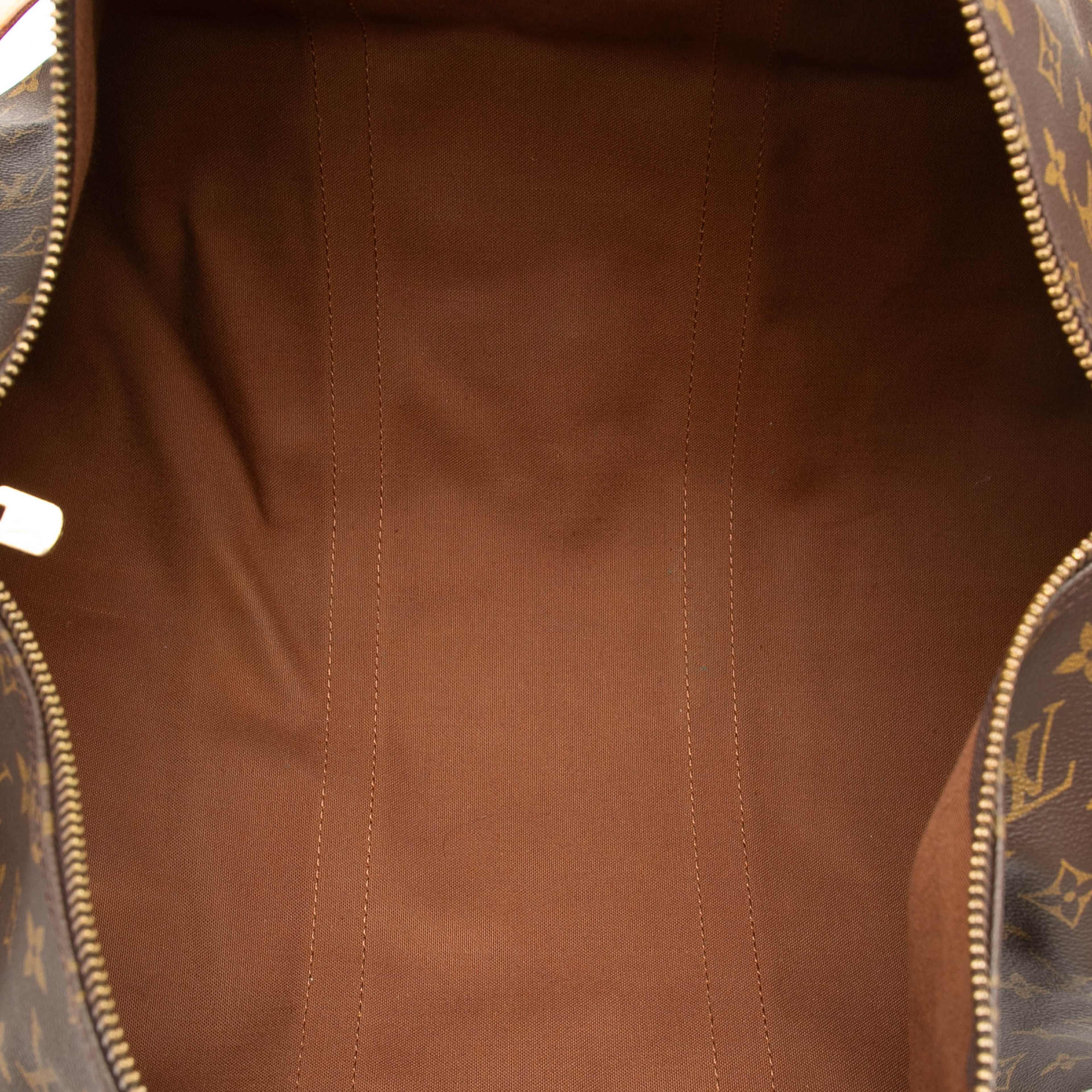 Louis Vuitton Monogram Keepall Bandouliere 50, från Luxclusif, i färgen brown. Klicka för att öppna bilden i stort format
