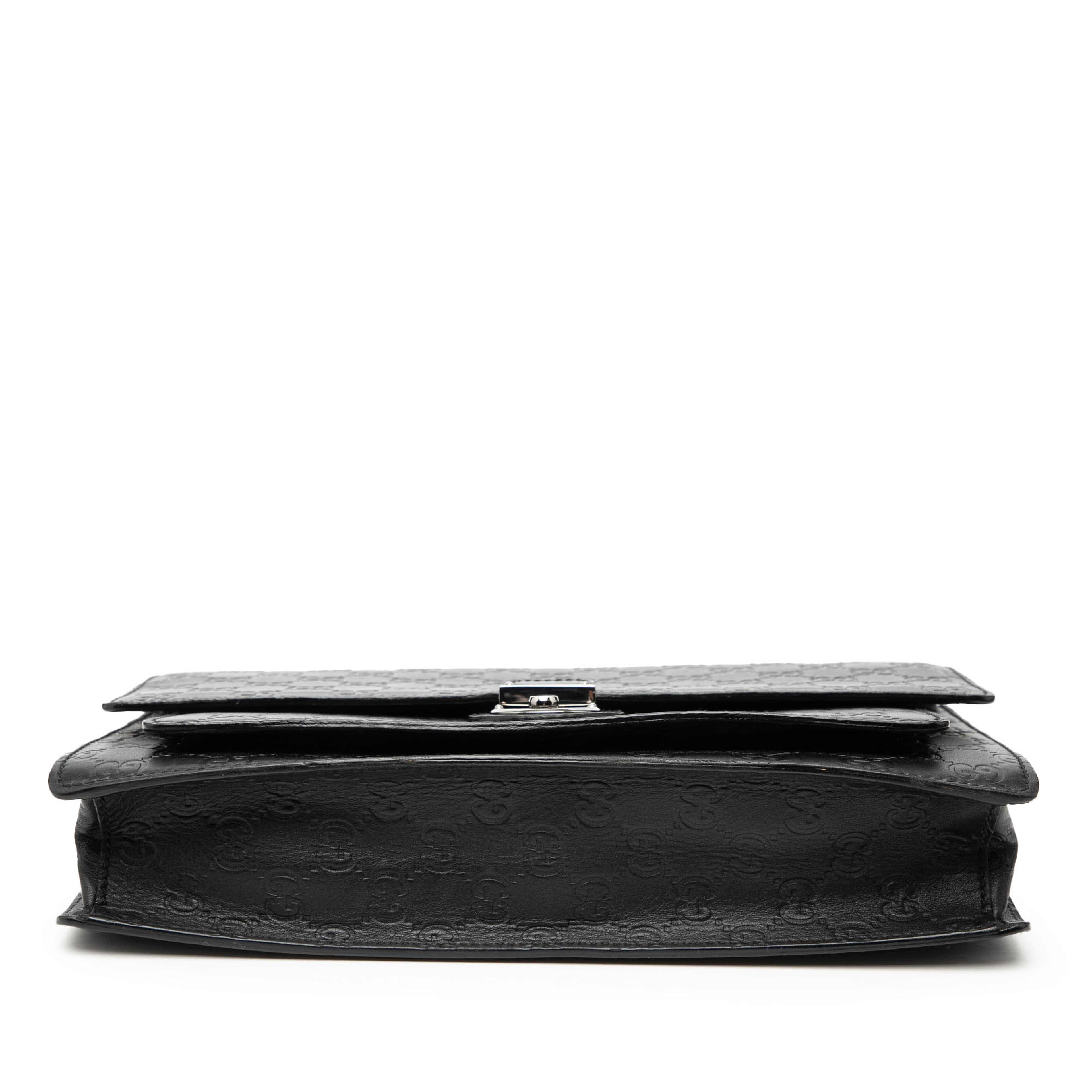 Gucci Guccissima Satchel, från Luxclusif, i färgen black. Klicka för att öppna bilden i stort format