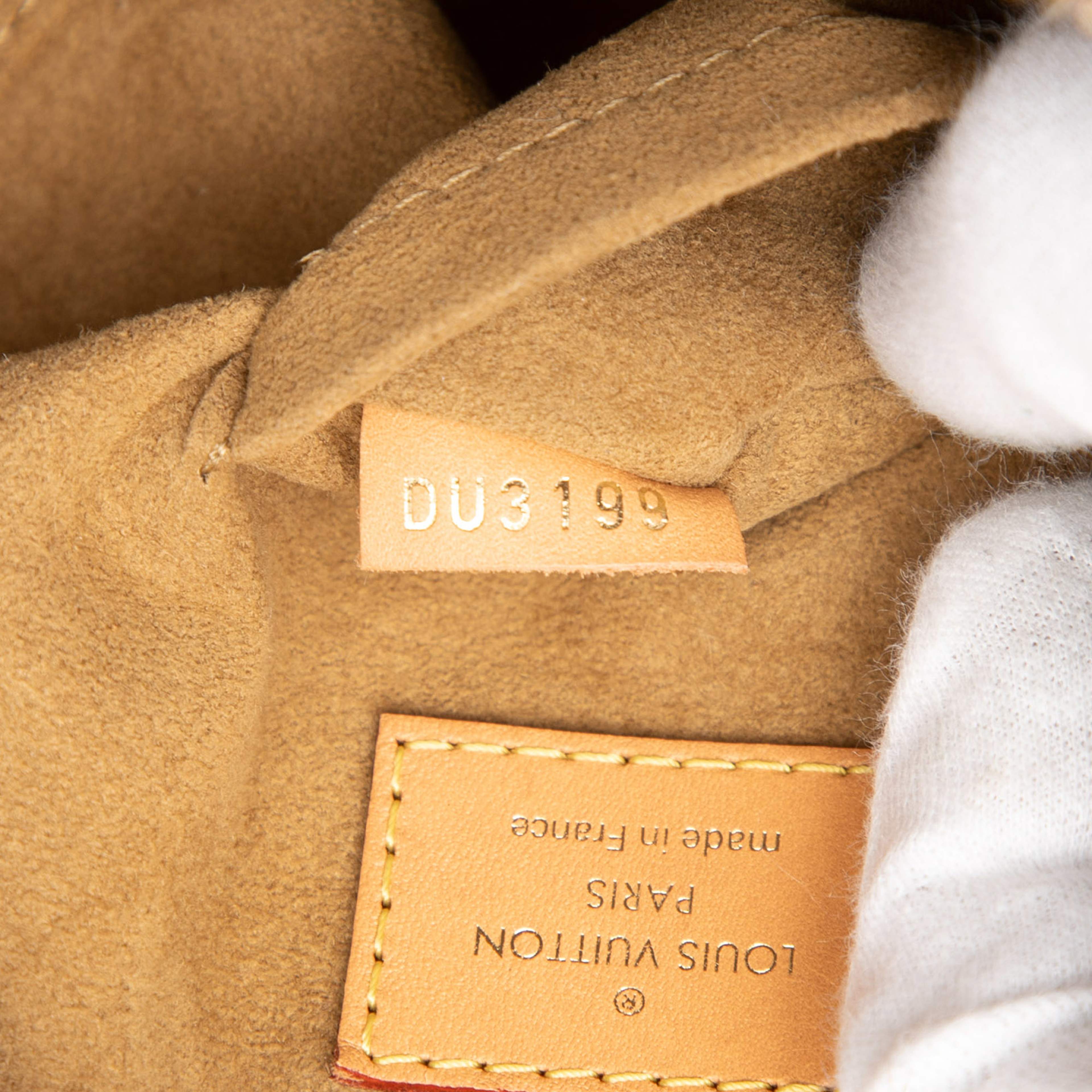 Louis Vuitton Monogram Boite Chapeaux Souple Mm, från Luxclusif, i färgen brun. Klicka för att öppna bilden i stort format