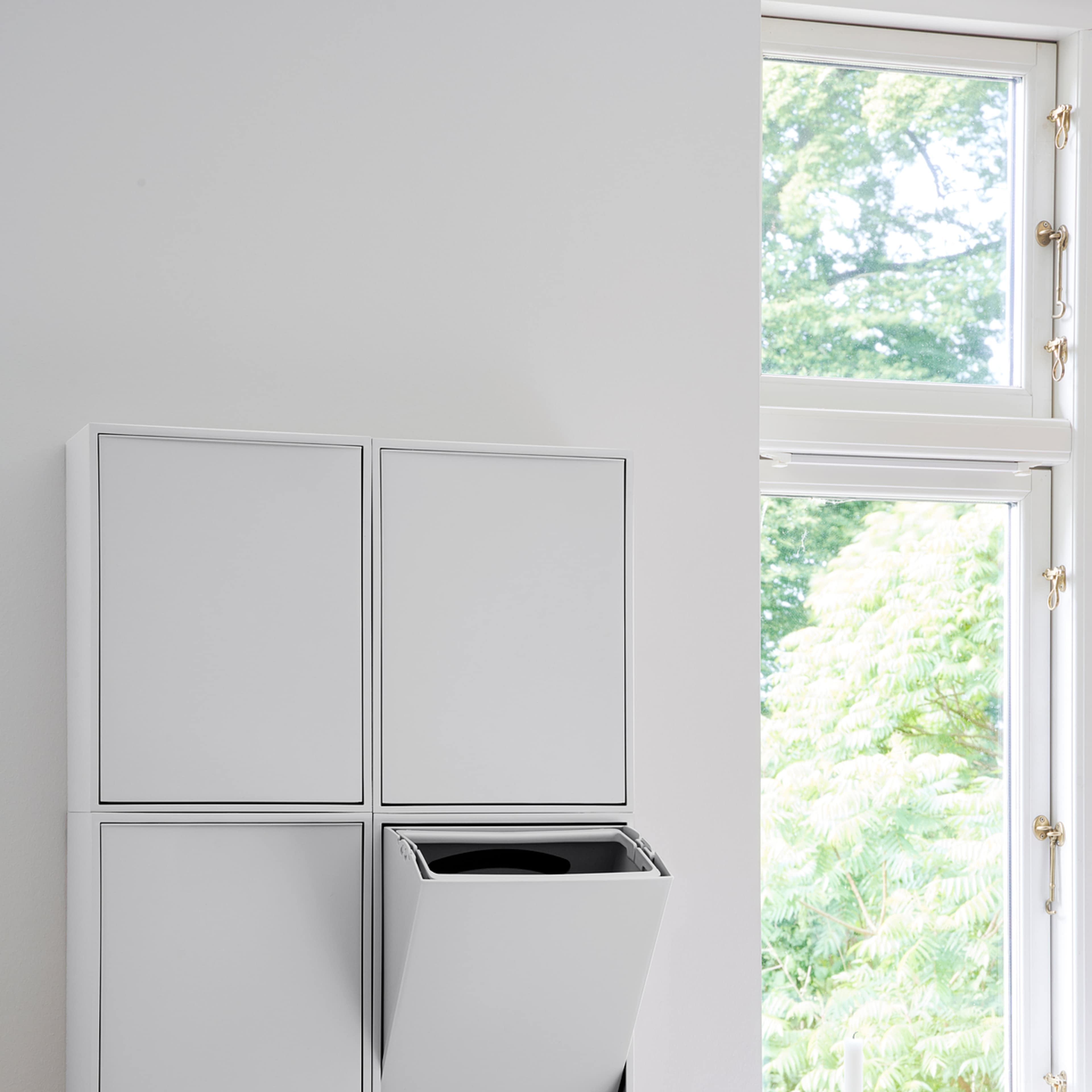 Recycling Box, från ReCollector, i färgen brilliant white. Klicka för att öppna bilden i stort format
