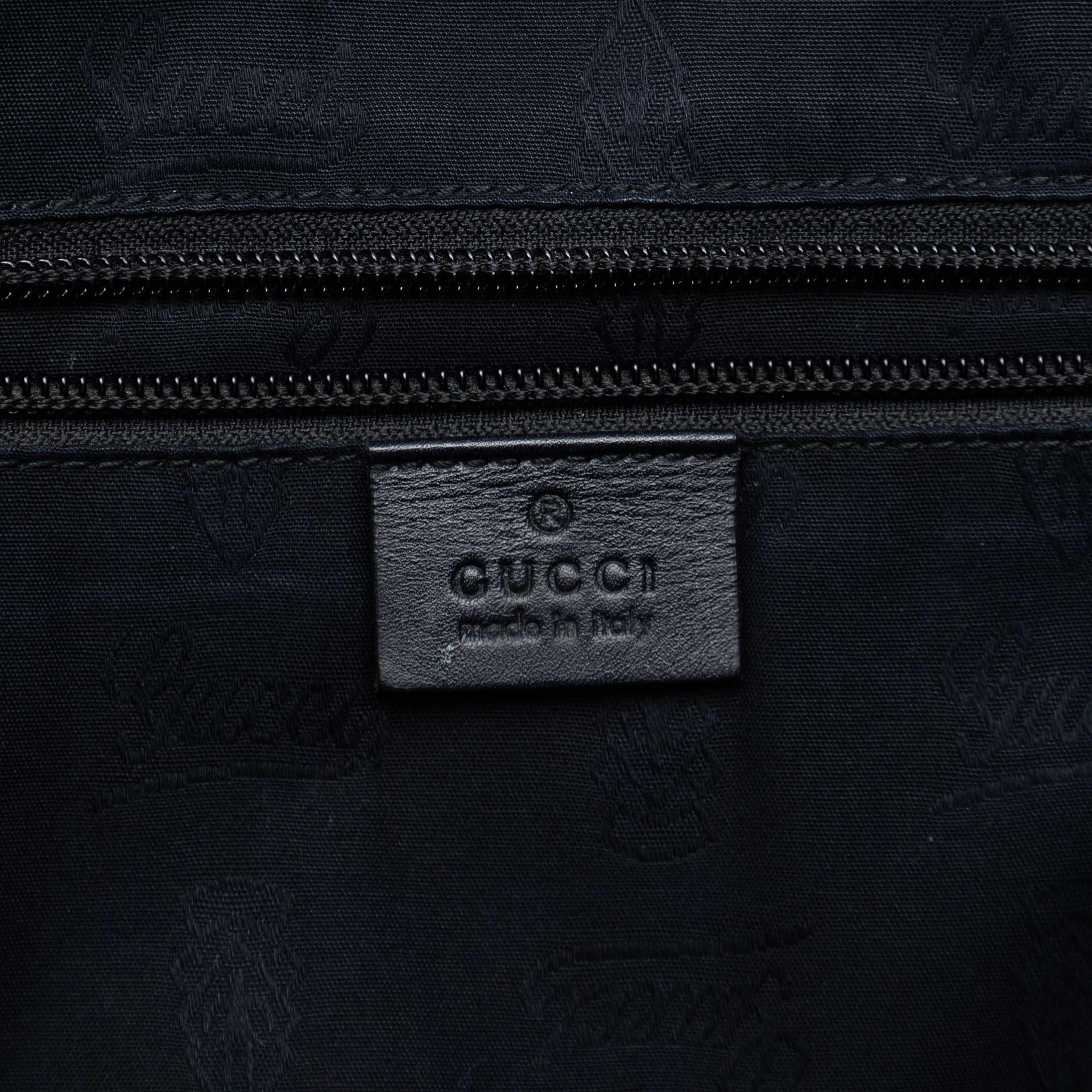 Gucci Gg Imprime Business Bag, från Luxclusif, i färgen black. Klicka för att öppna bilden i stort format