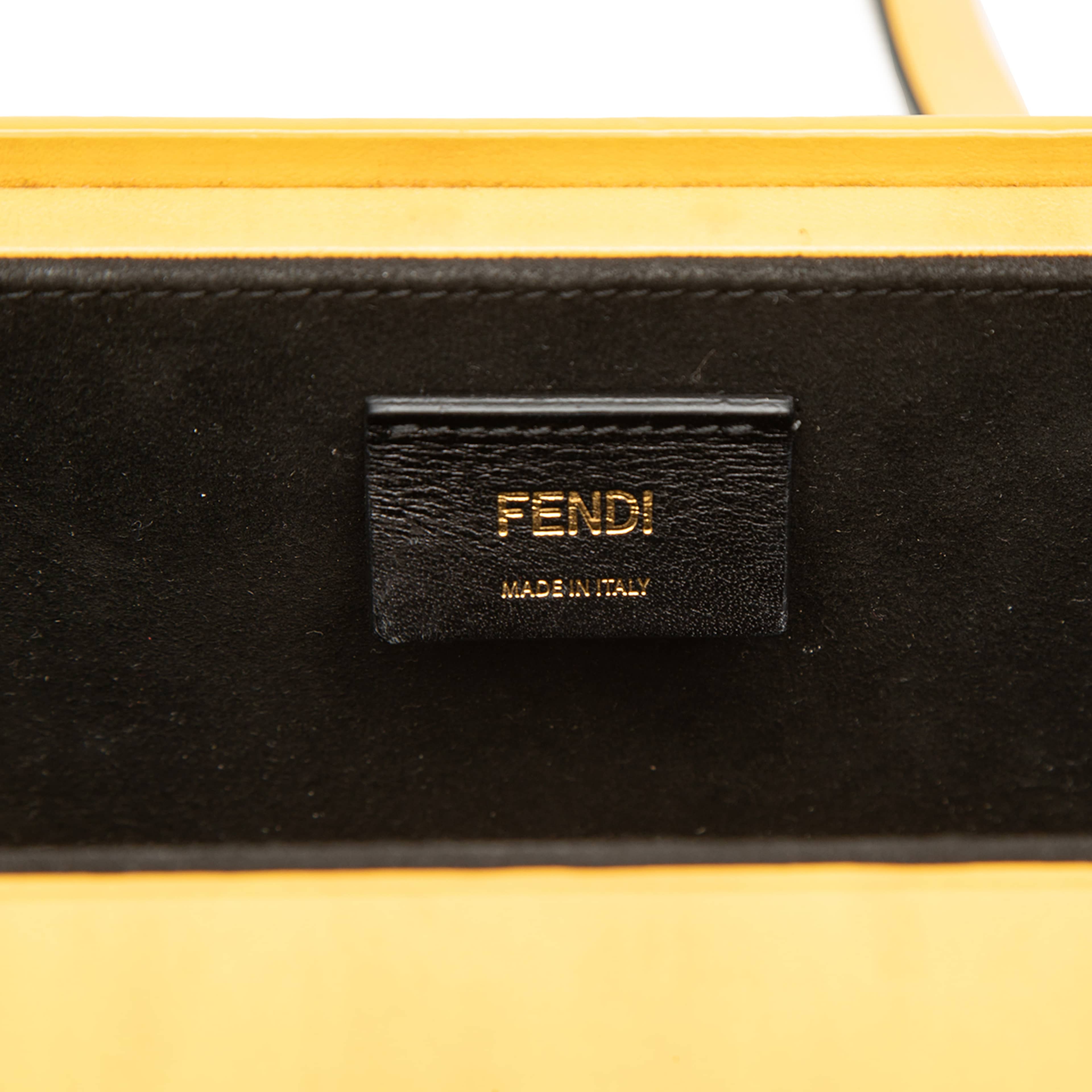 Fendi Leather Horizontal Box Crossbody, från Luxclusif, i färgen gul. Klicka för att öppna bilden i stort format