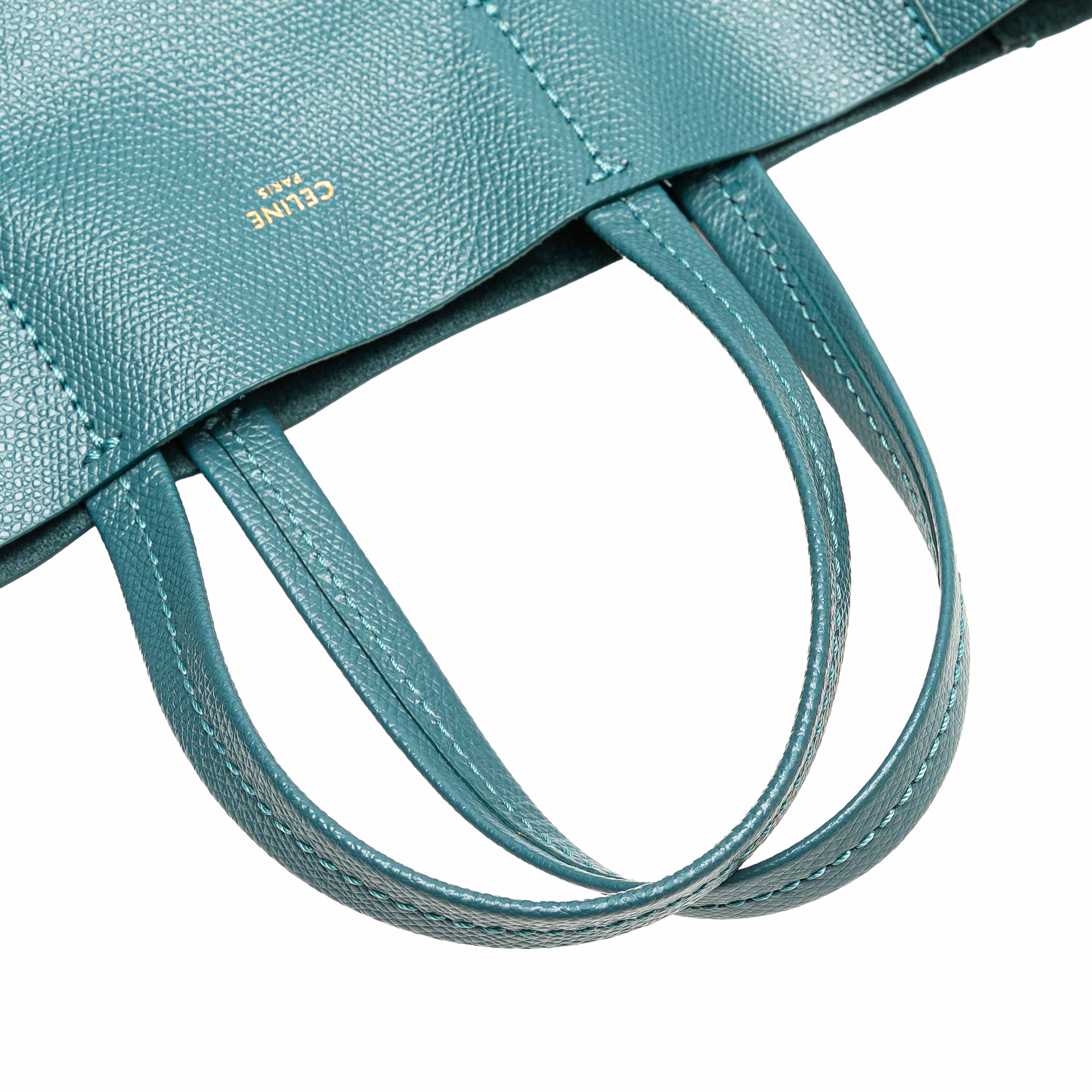 Celine Small Grained Calfskin Vertical Cabas Satchel, från Luxclusif, i färgen blå. Klicka för att öppna bilden i stort format