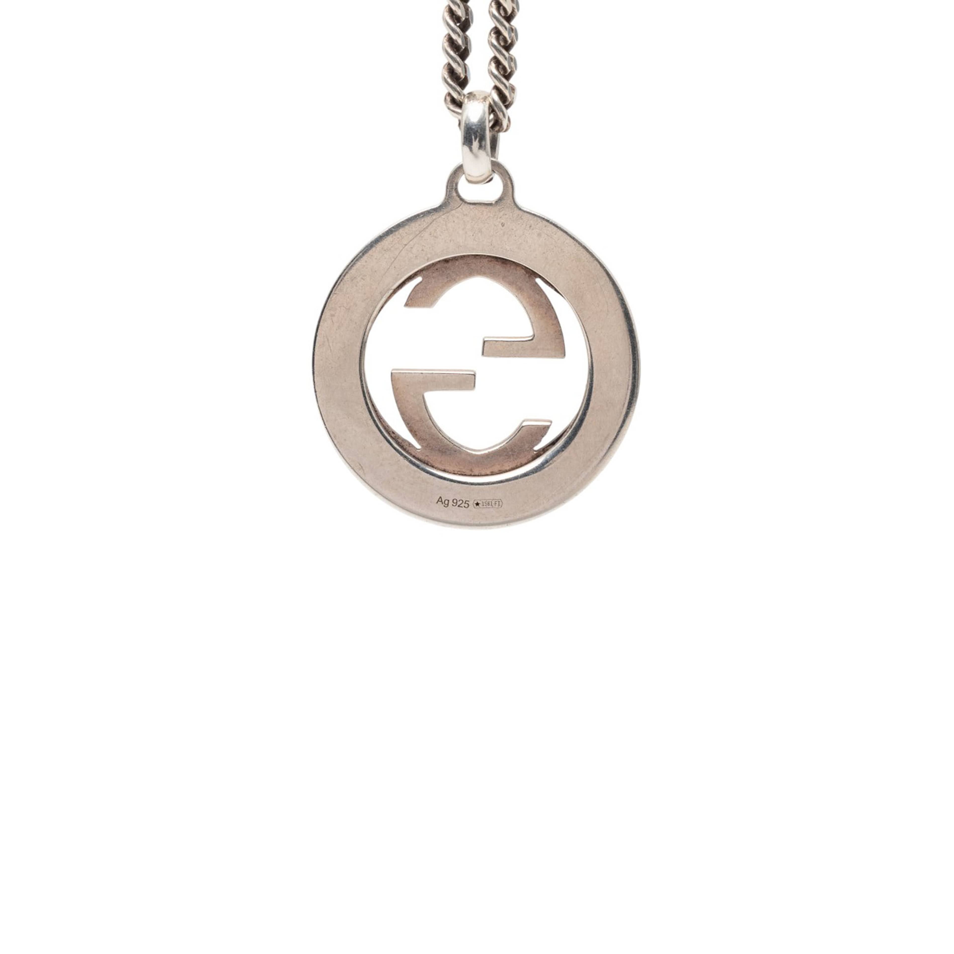 Gucci Sterling Silver Interlocking G Necklace, från Luxclusif, i färgen silver. Klicka för att öppna bilden i stort format