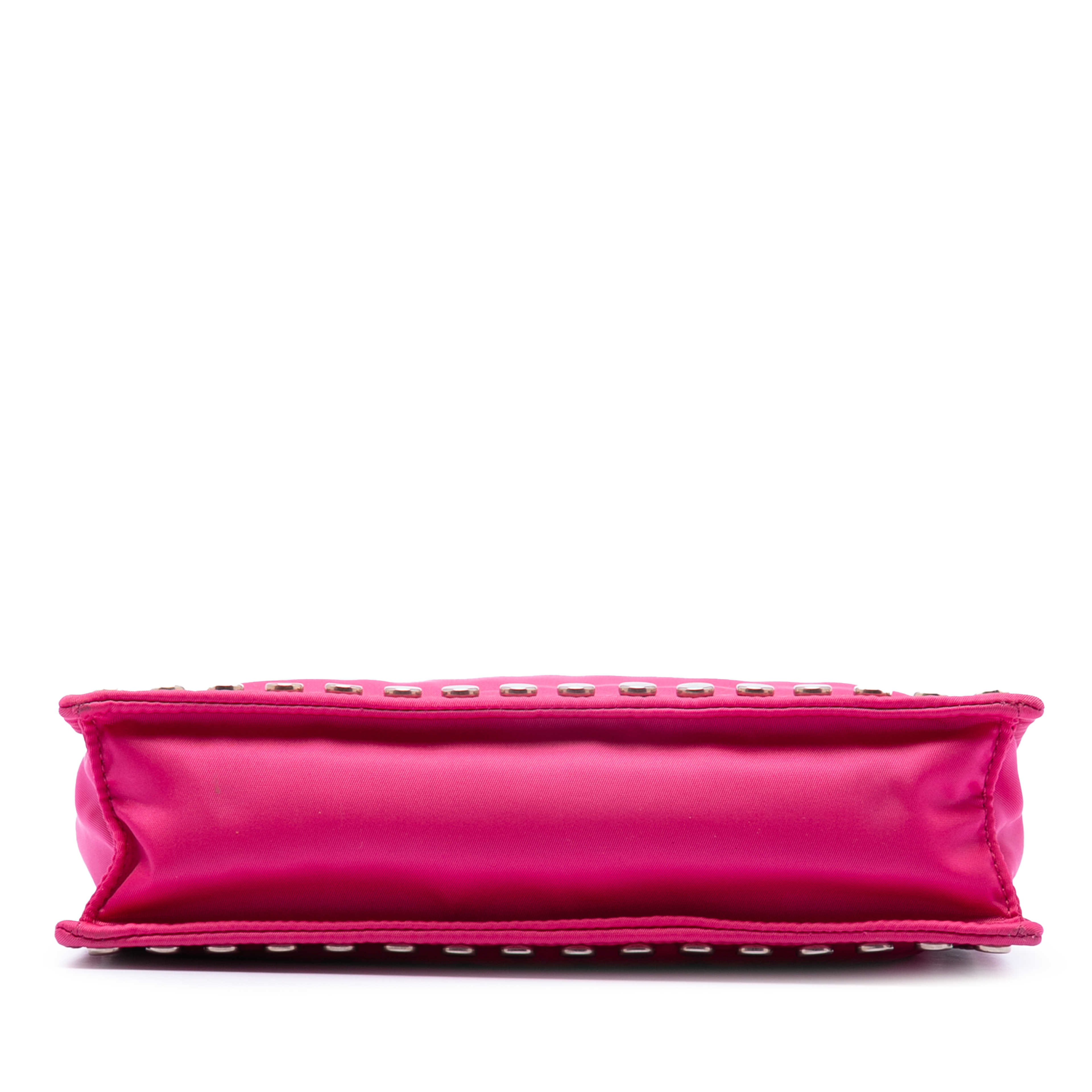 Prada Tessuto Studded Etiquette Shoulder Bag, från Luxclusif, i färgen pink. Klicka för att öppna bilden i stort format