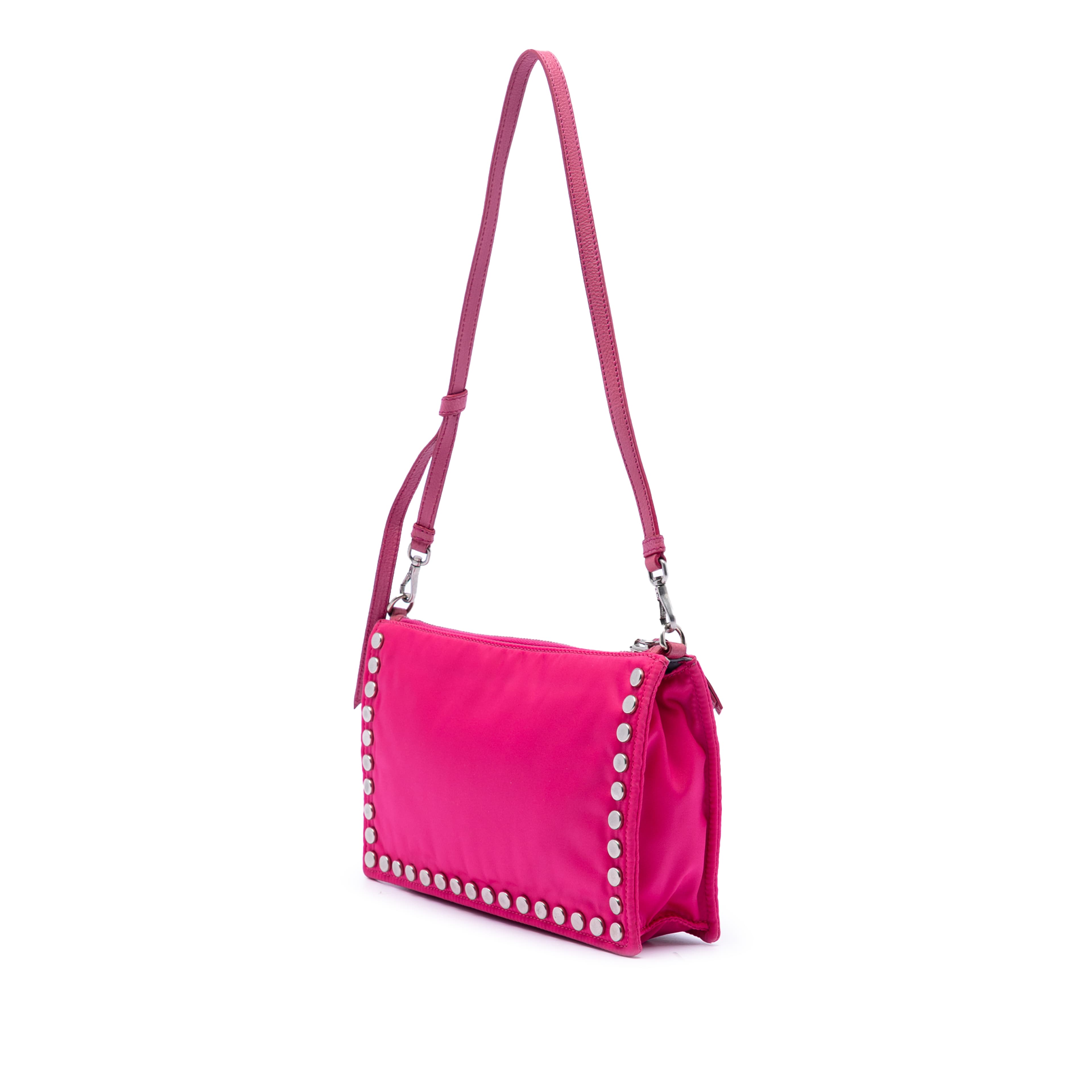 Prada Tessuto Studded Etiquette Shoulder Bag, från Luxclusif, i färgen pink. Klicka för att öppna bilden i stort format