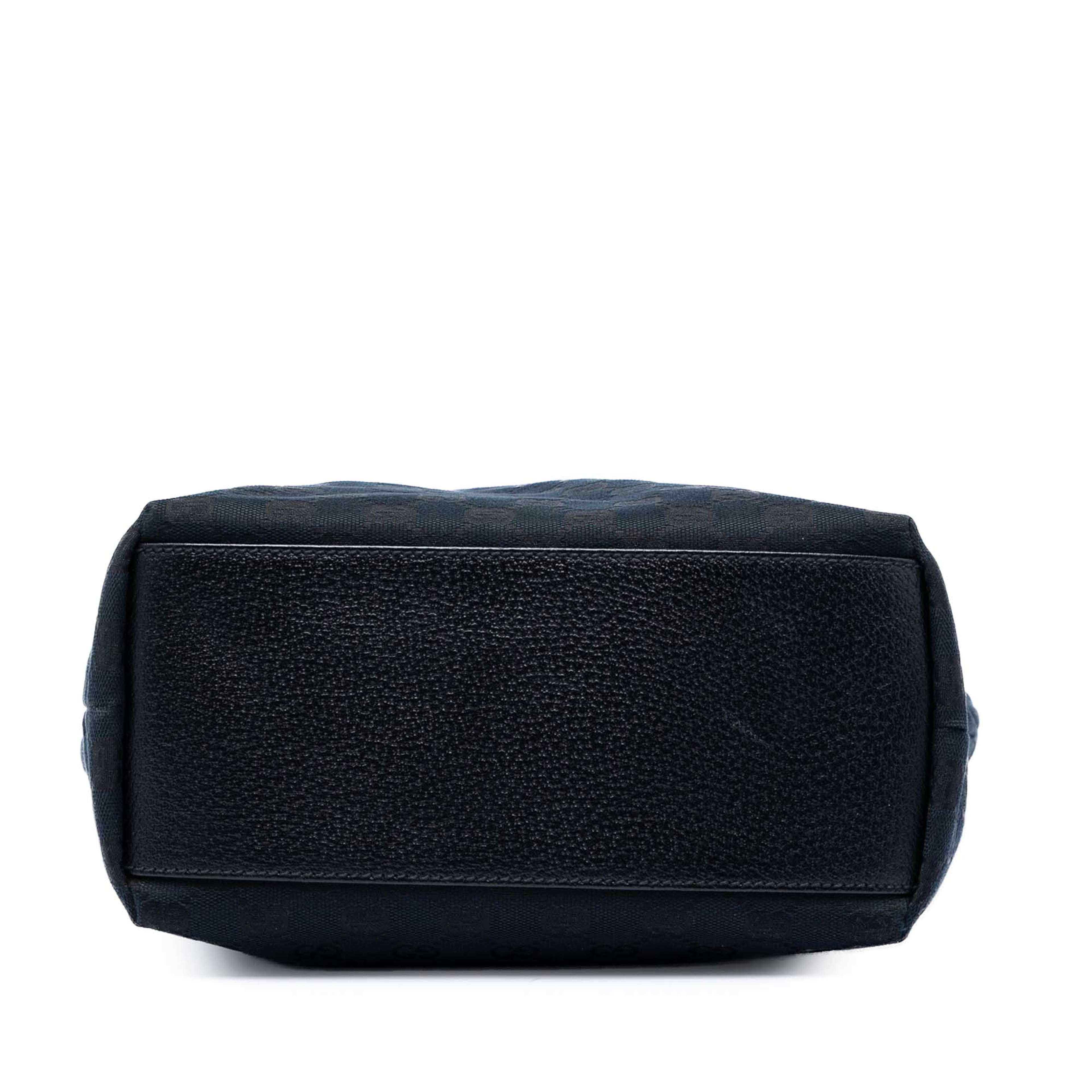 Gucci Gg Canvas Charmy Tote, från Luxclusif, i färgen blå. Klicka för att öppna bilden i stort format