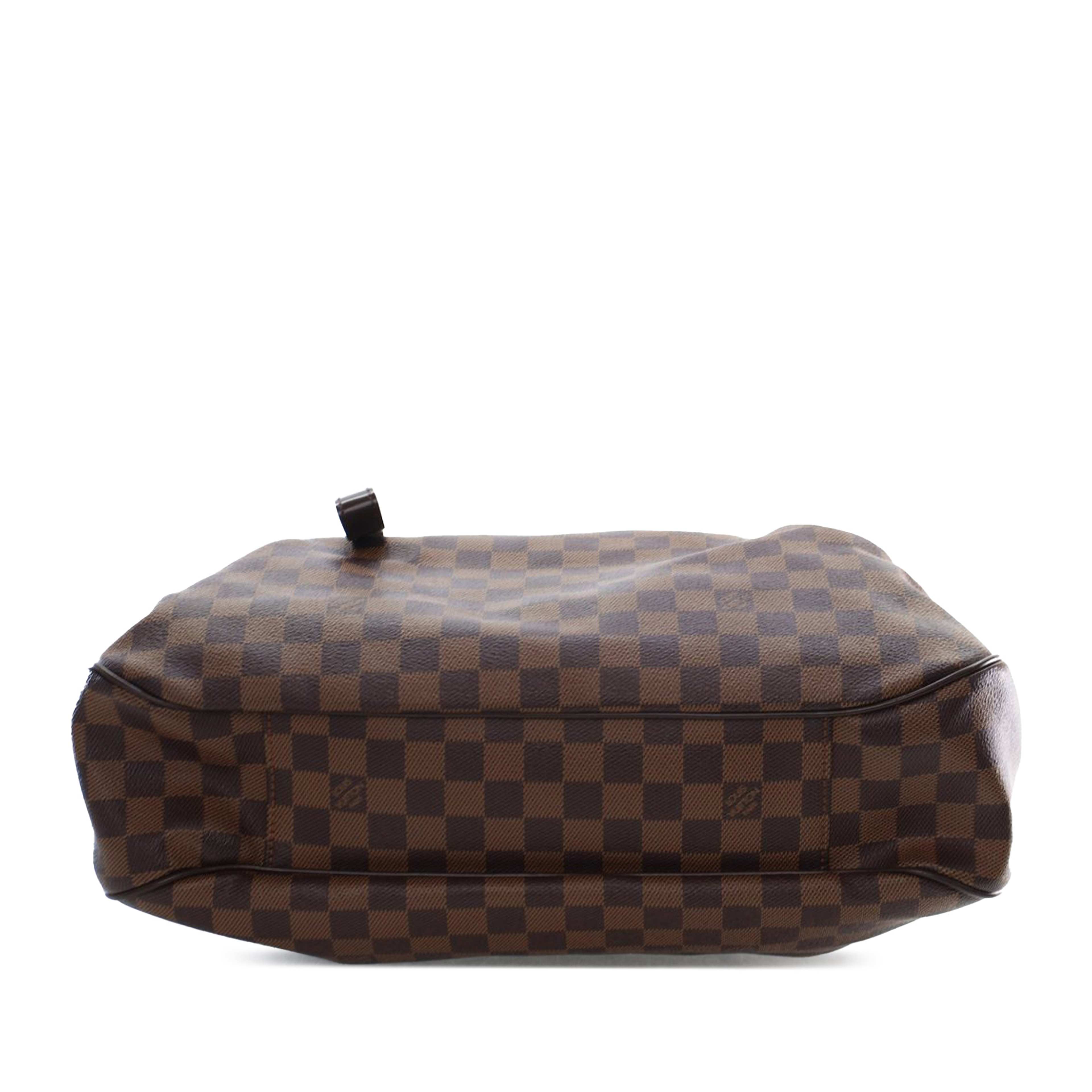 Louis Vuitton Damier Ebene Evora Mm, från Luxclusif, i färgen brown. Klicka för att öppna bilden i stort format