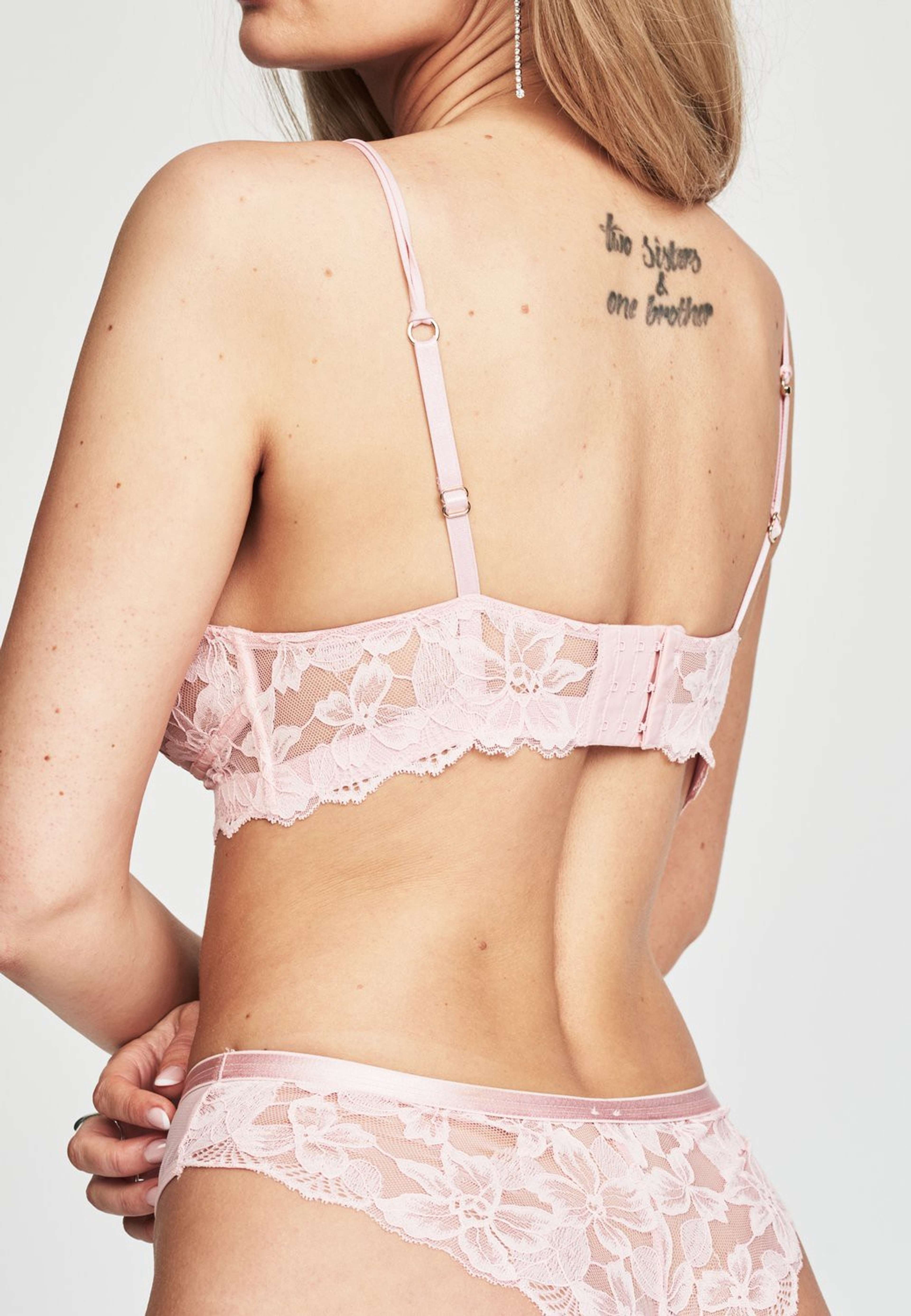 Fab-u-lace Balconette Bra, från Frank Dandy, i färgen cotton candy. Klicka för att öppna bilden i stort format