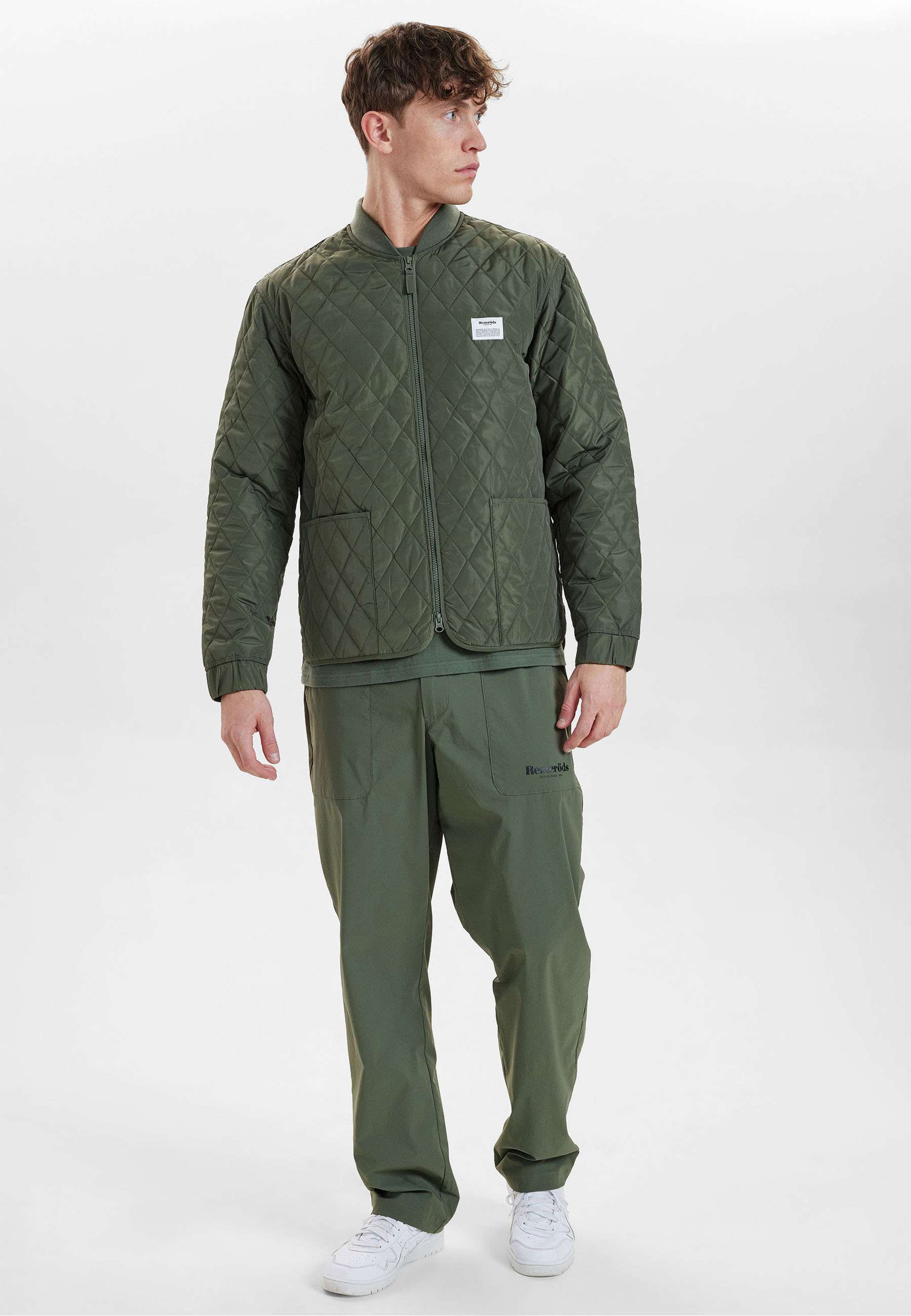 Quiltad Jacka | Återvunnen Polyester | Marinblå