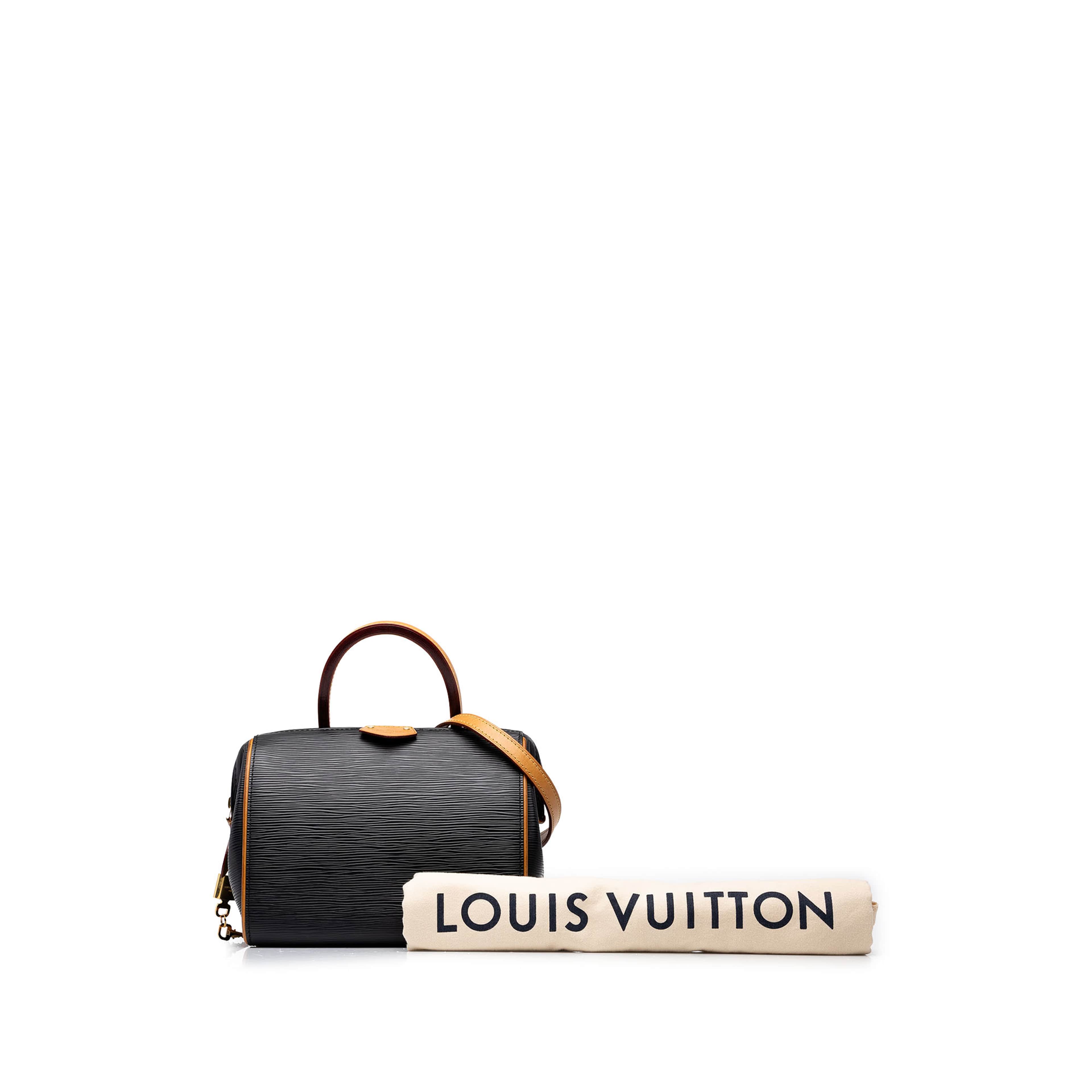 Louis Vuitton Epi Doc Bb, från Luxclusif, i färgen svart. Klicka för att öppna bilden i stort format