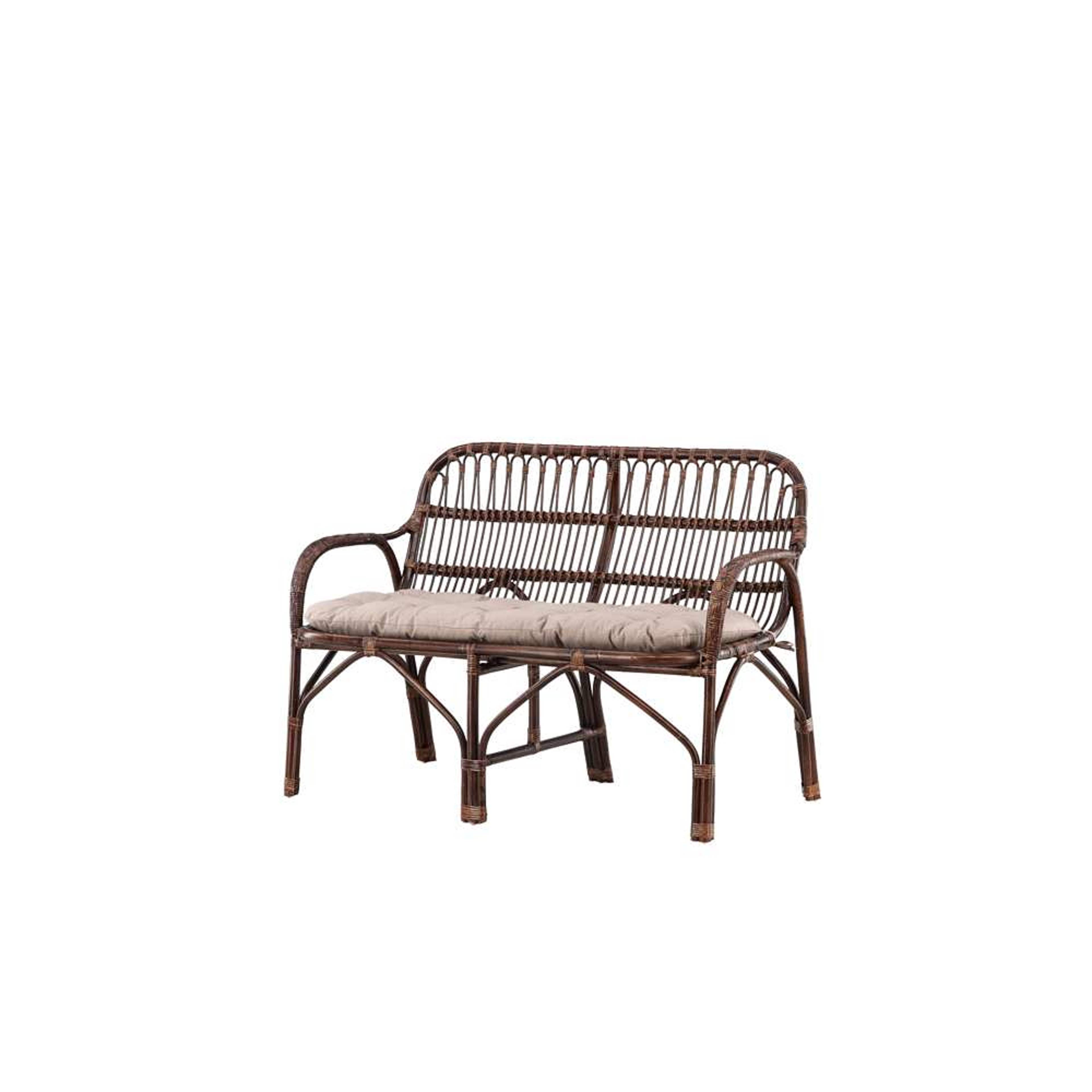 Nella 2-sits Soffa