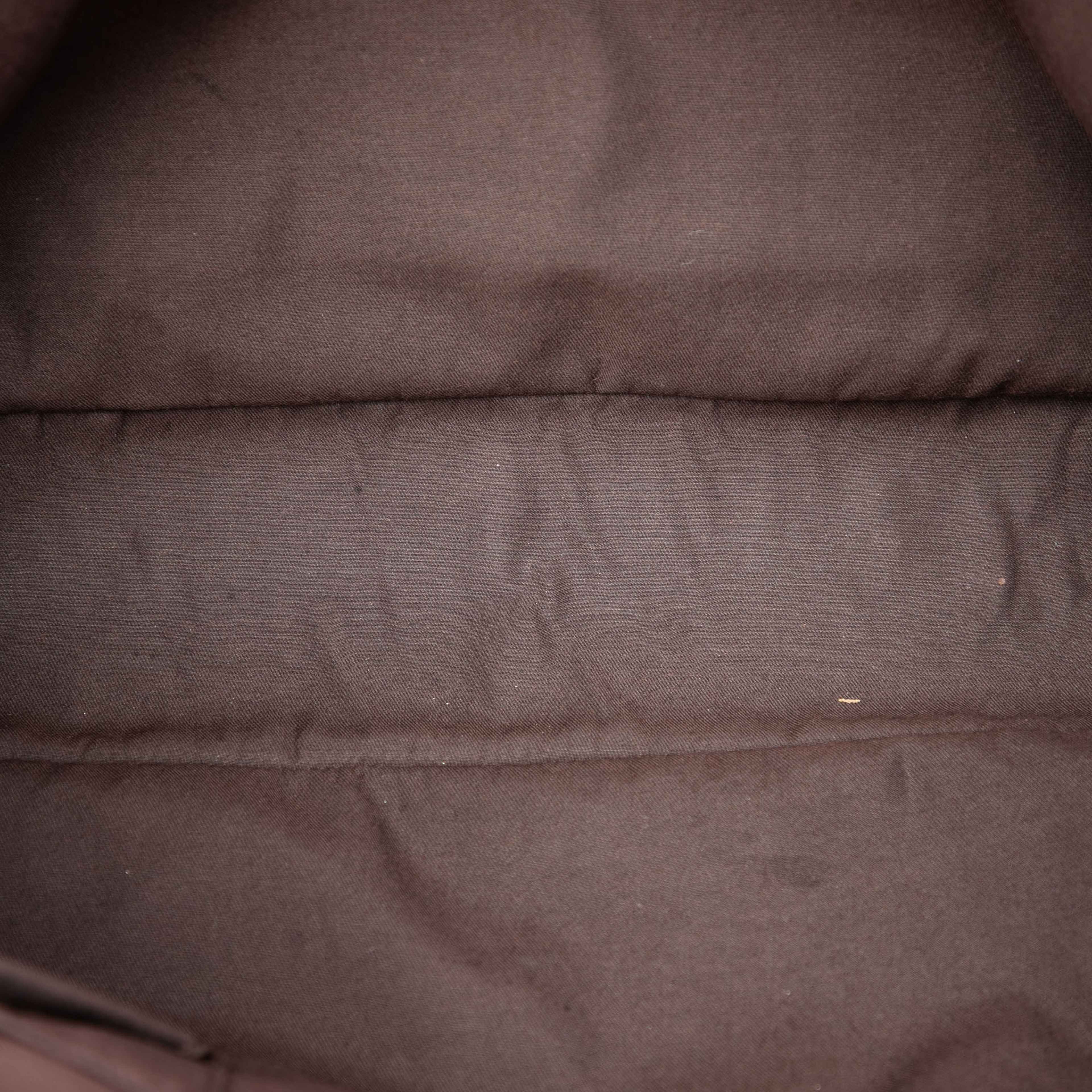 Gucci Gg Canvas Tote, från Luxclusif, i färgen vit. Klicka för att öppna bilden i stort format