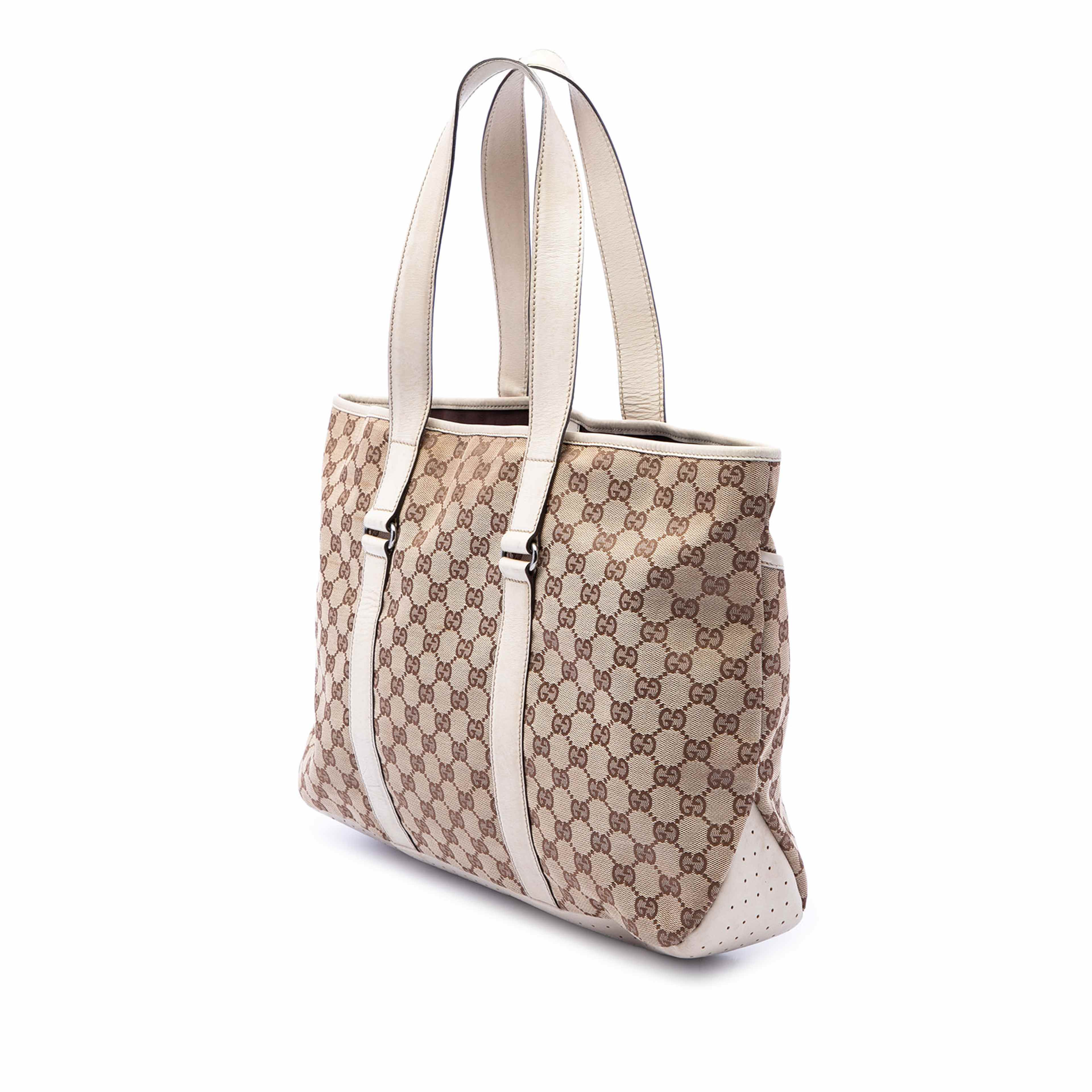 Gucci Gg Canvas Tote, från Luxclusif, i färgen vit. Klicka för att öppna bilden i stort format