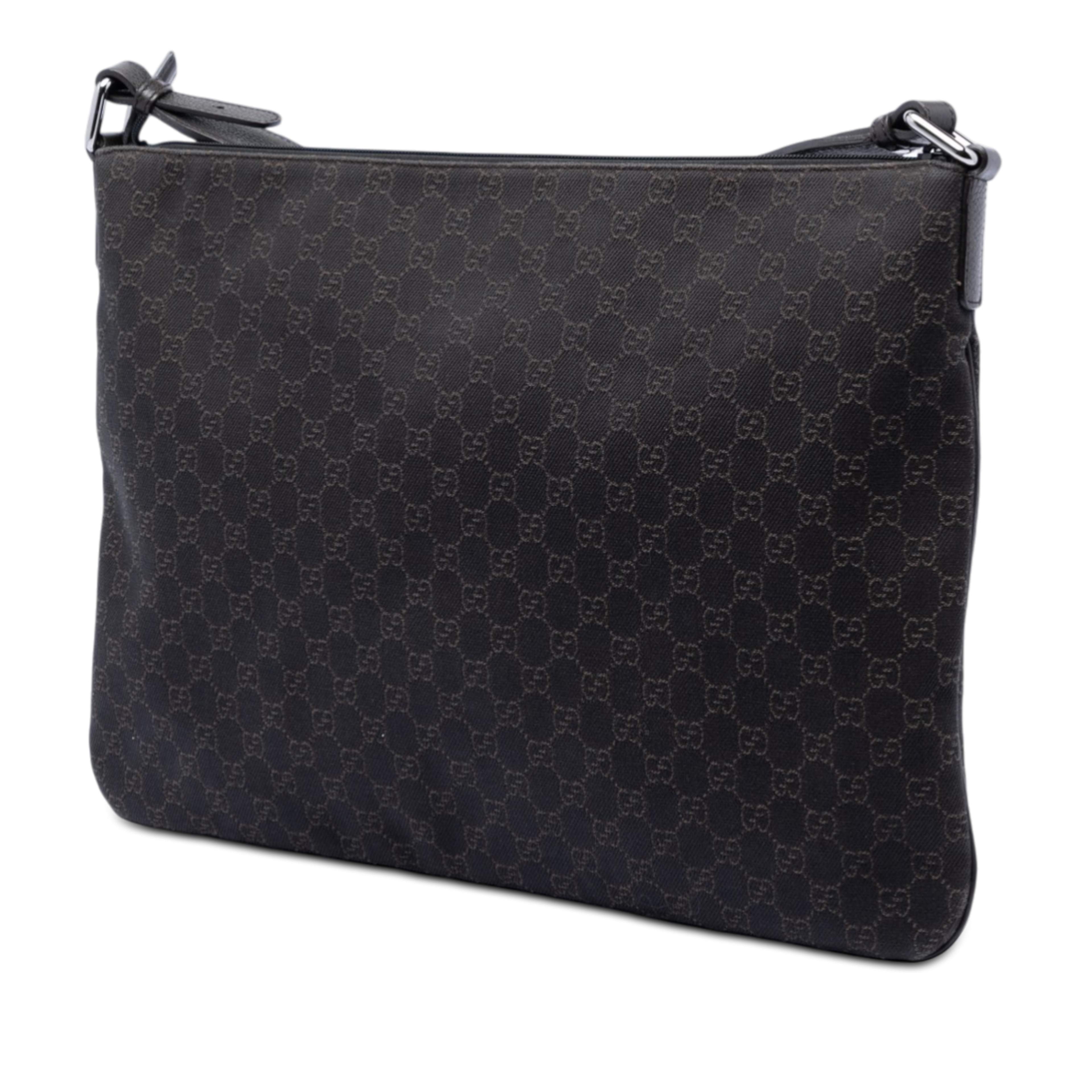 Gucci Gg Denim Crossbody, från Luxclusif, i färgen brun. Klicka för att öppna bilden i stort format
