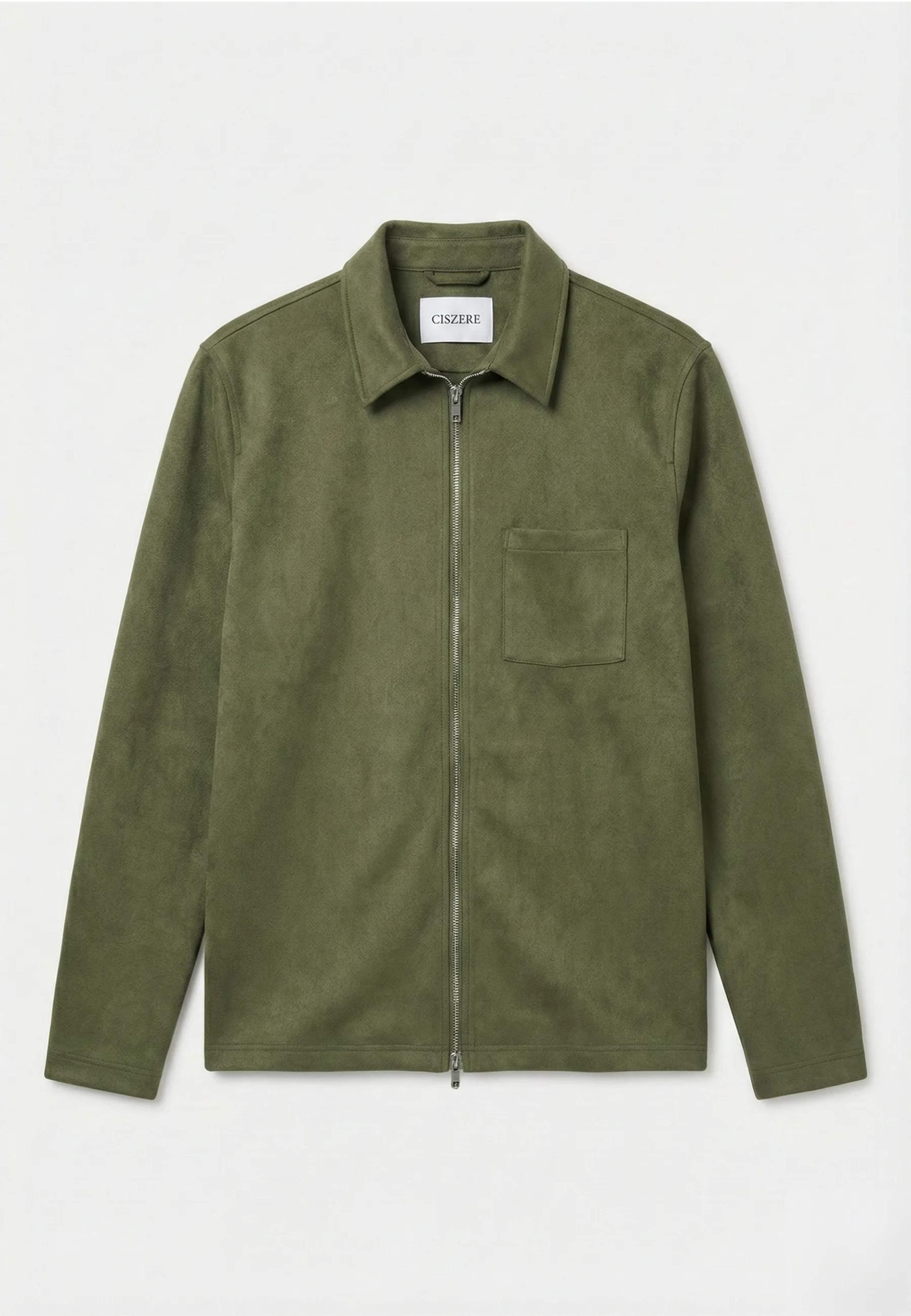 Neo Vegan Suede Overshirt 2.0, från Ciszere, i färgen green. Klicka för att öppna bilden i stort format