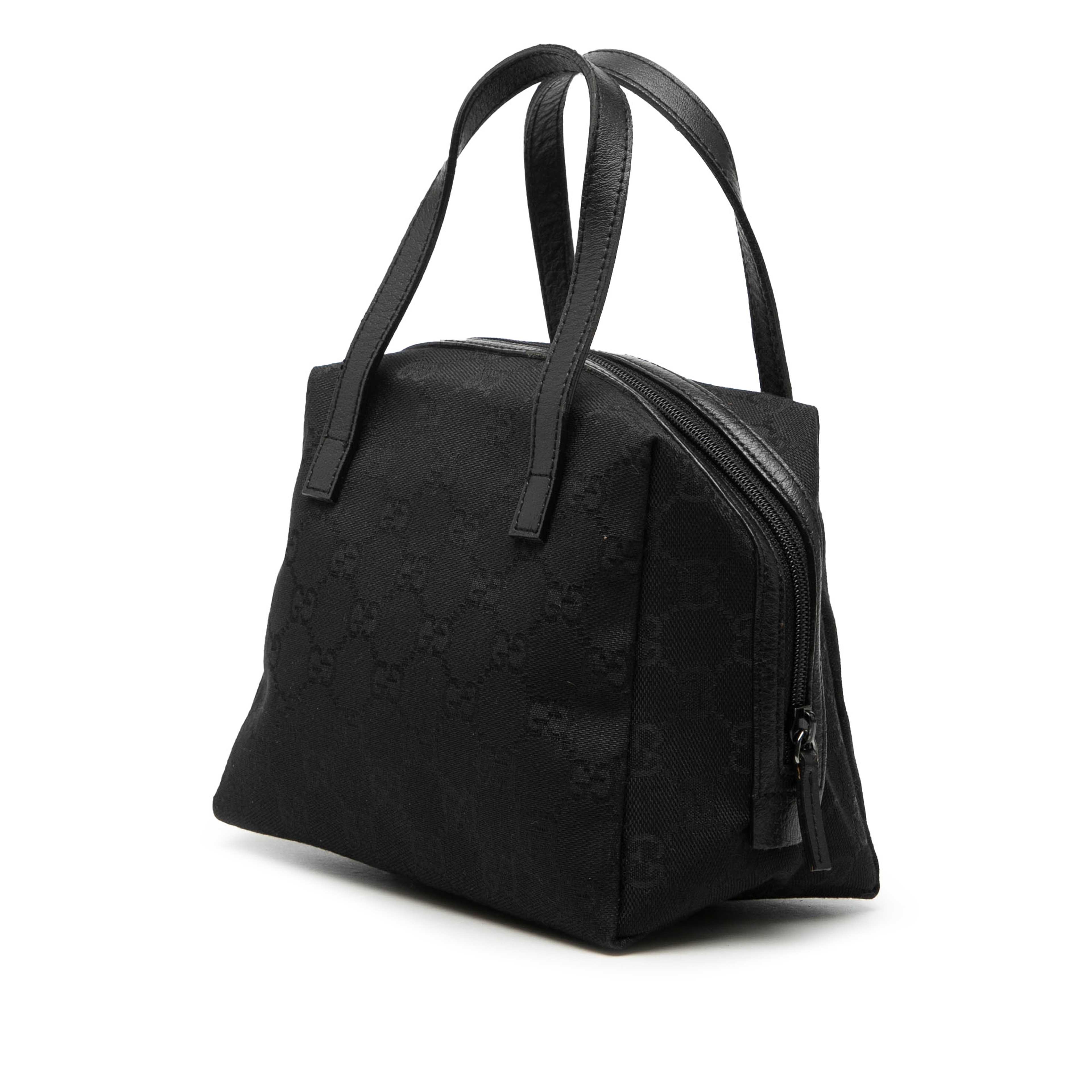 Gucci Gg Canvas Handbag, från Luxclusif, i färgen black. Klicka för att öppna bilden i stort format