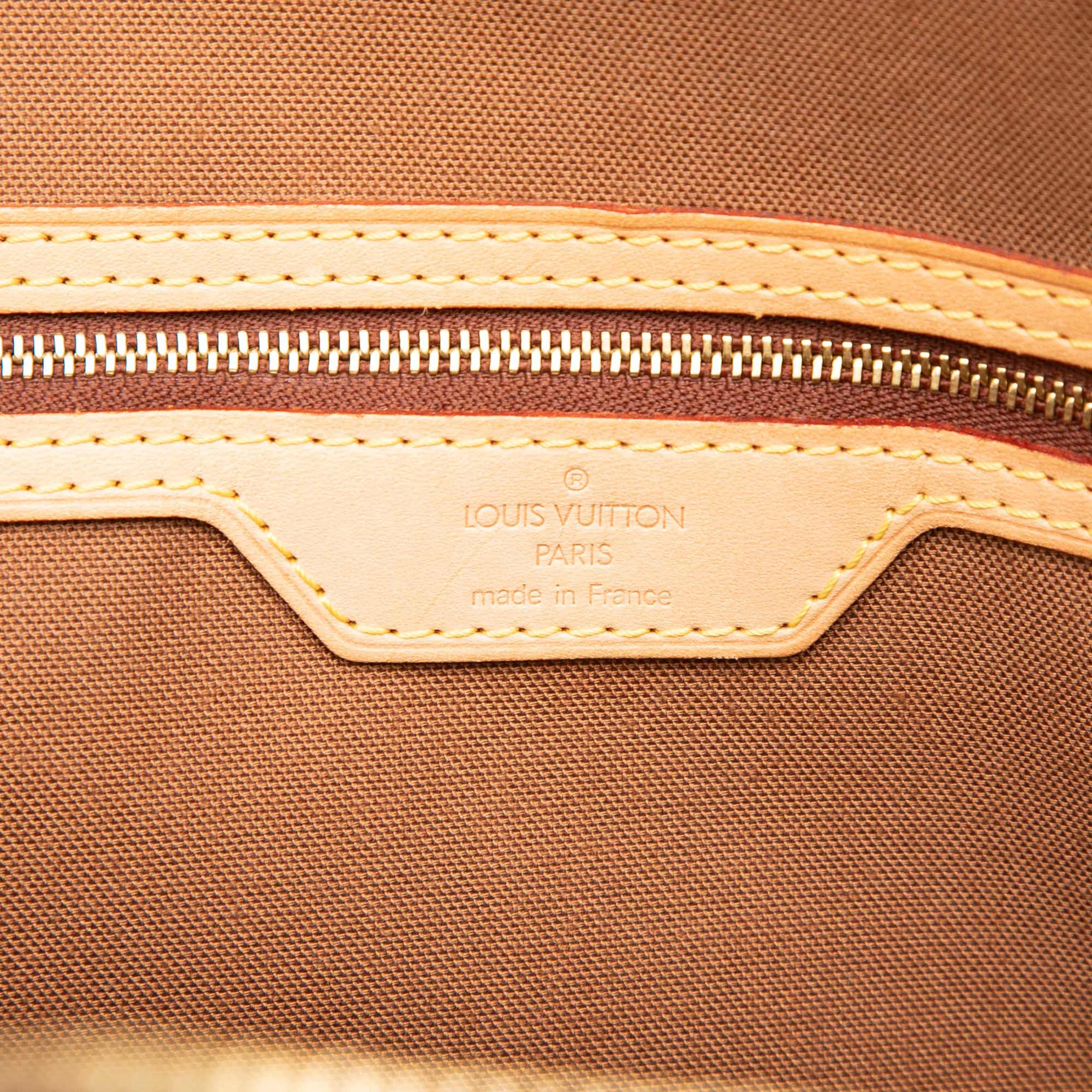 Louis Vuitton Monogram Porte Documents Pegase, från Luxclusif, i färgen brun. Klicka för att öppna bilden i stort format