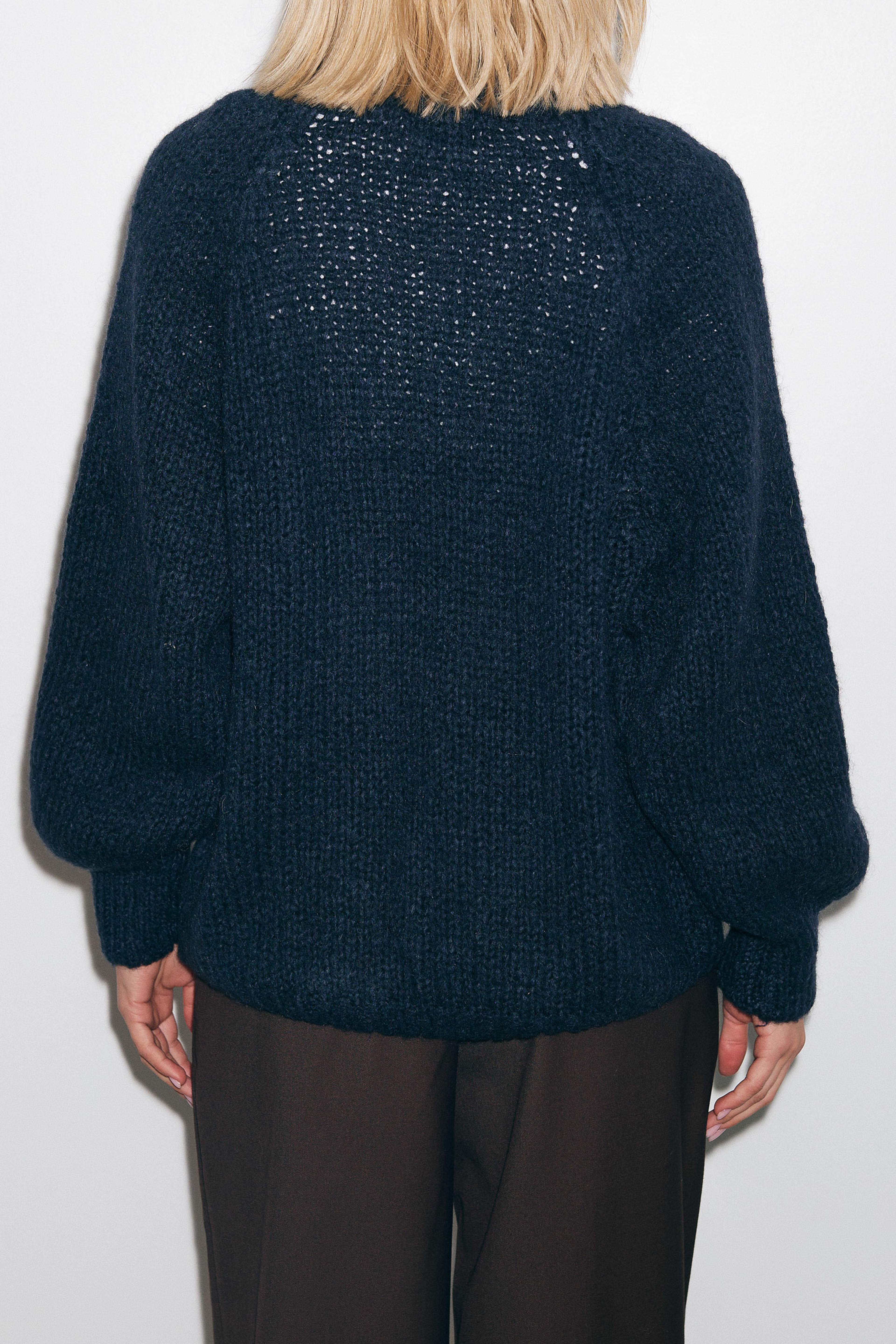 Fora Sticka Cardigan